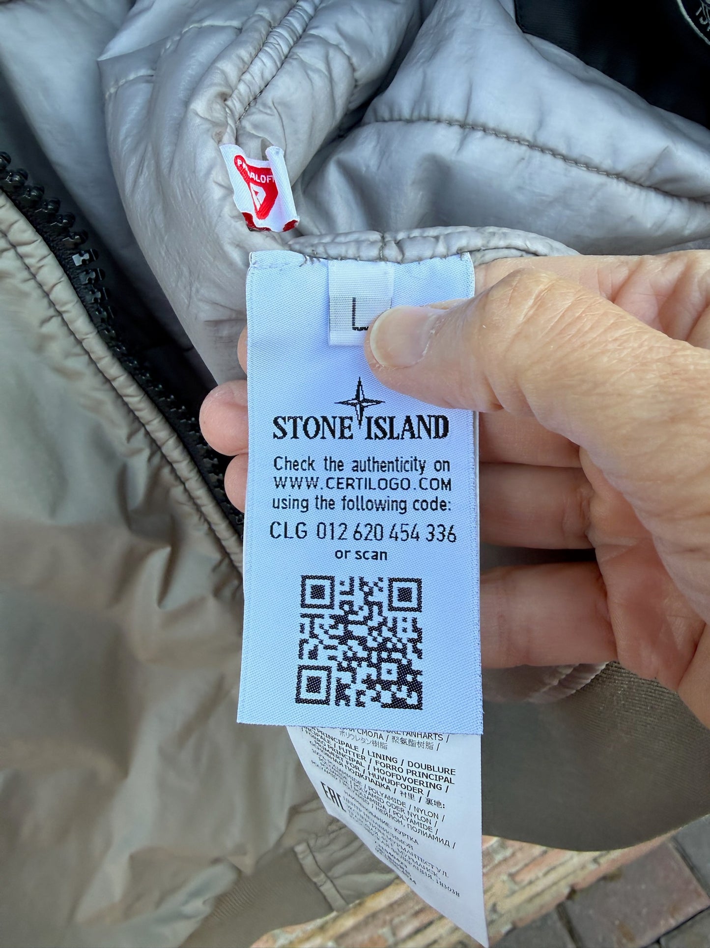Stone Island Garment Dyed Crinkle Reps NY Primaloft-TC Jacket - L