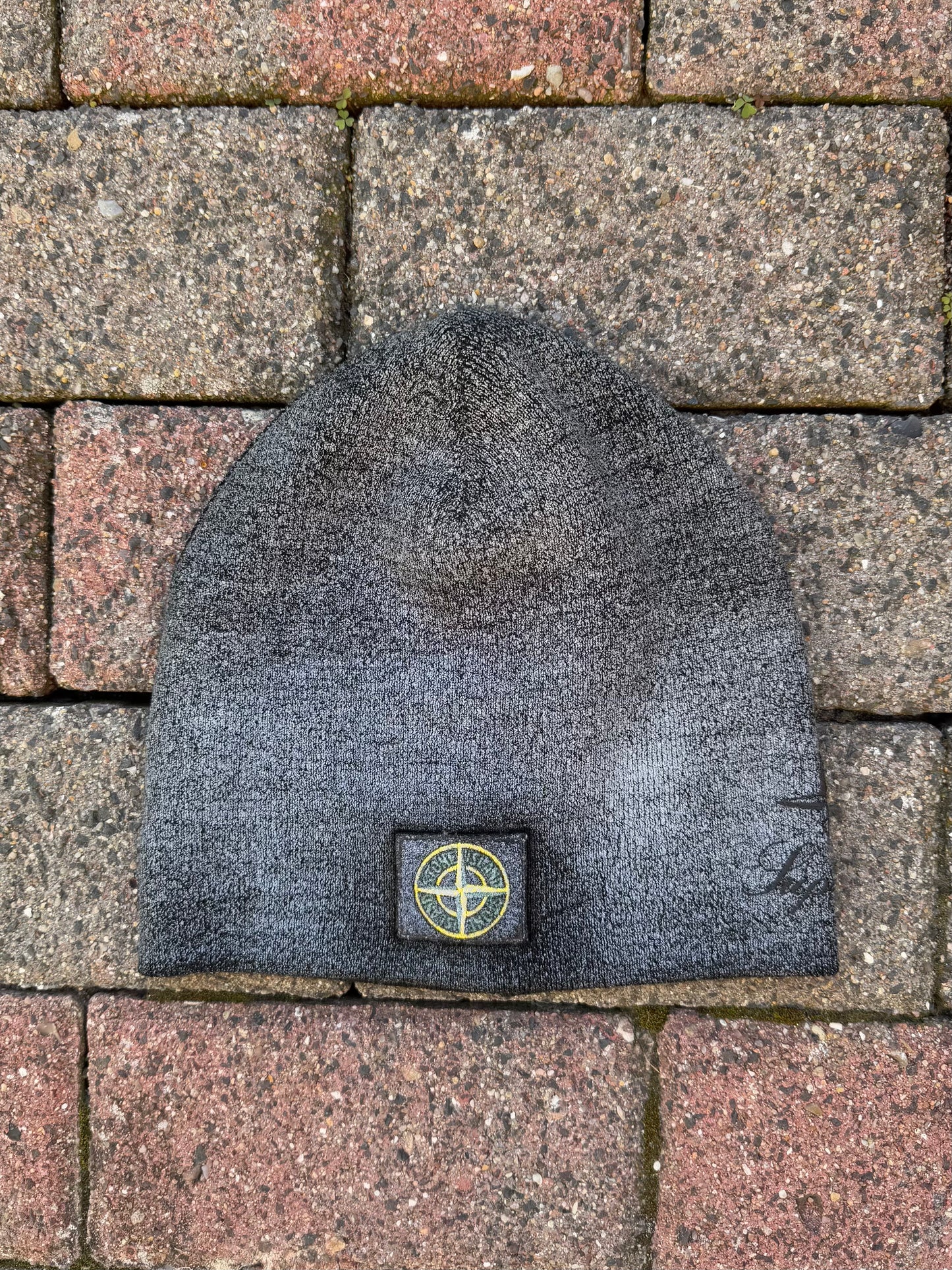 Stone Island x Supreme Reflective Beanie