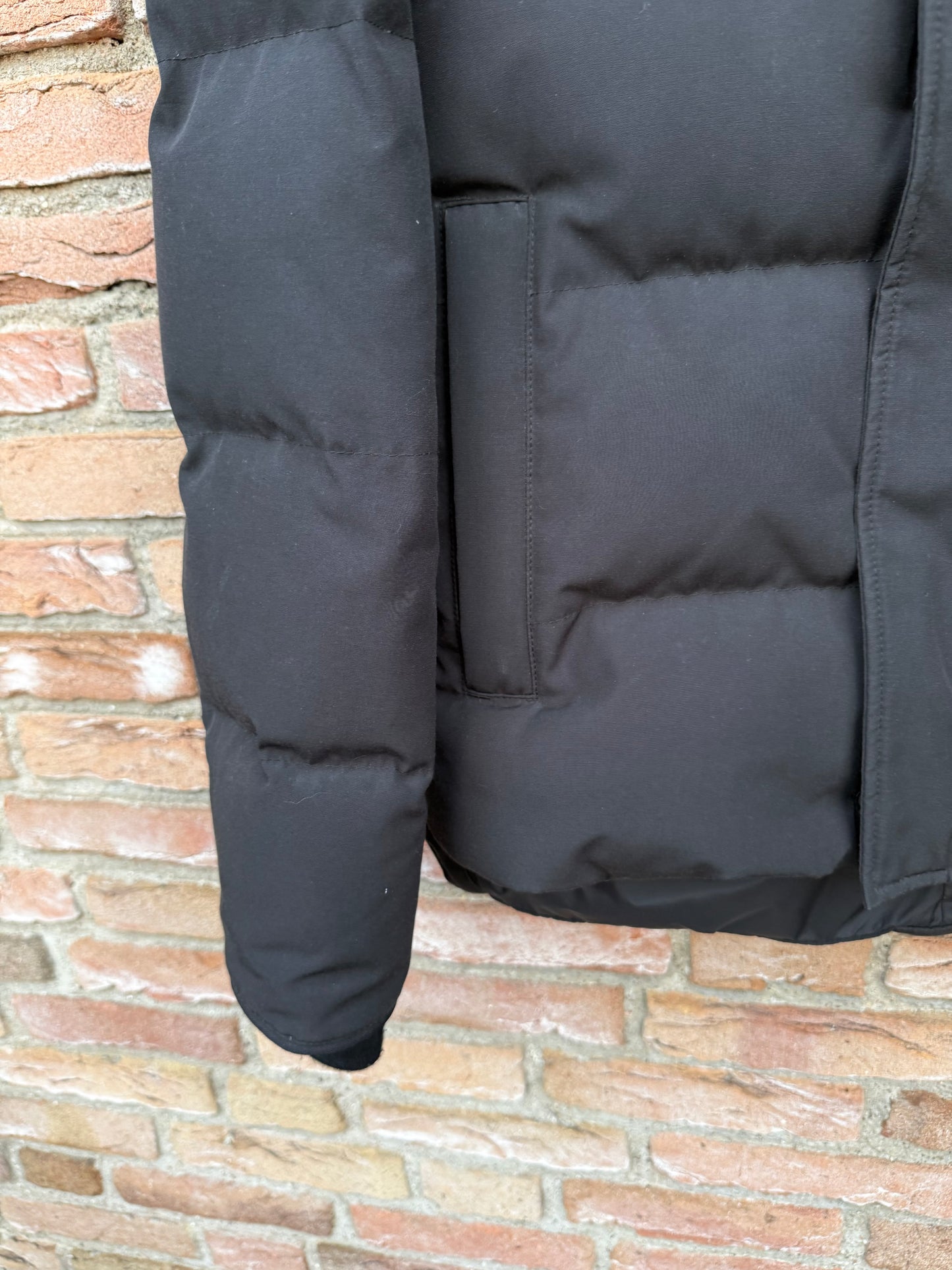 Canada Goose MacMillan Parka - M