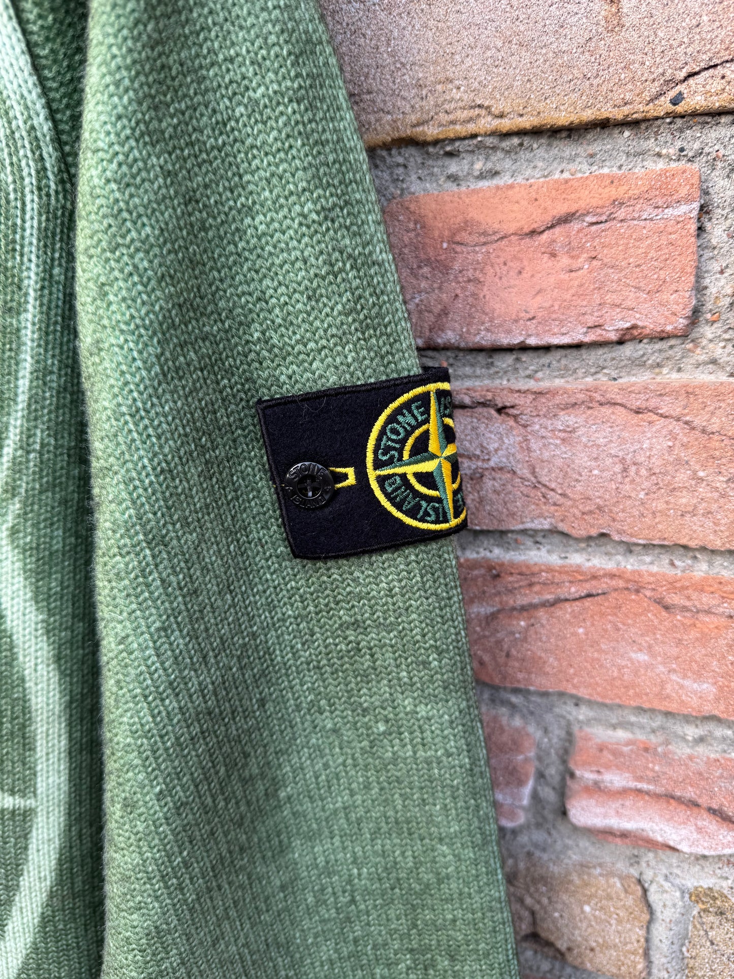 Stone Island Hoodie - M