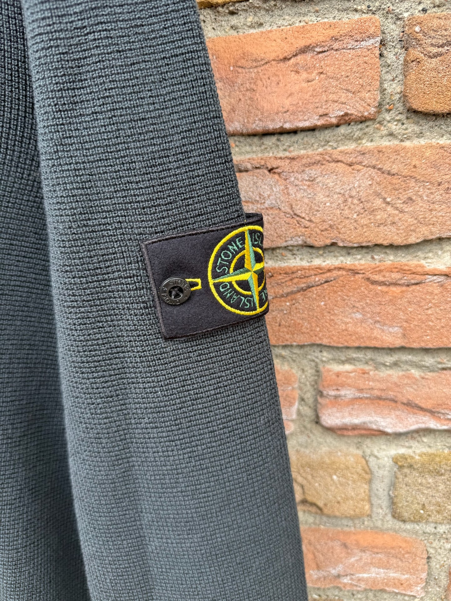 Stone Island Knit Pullover - L