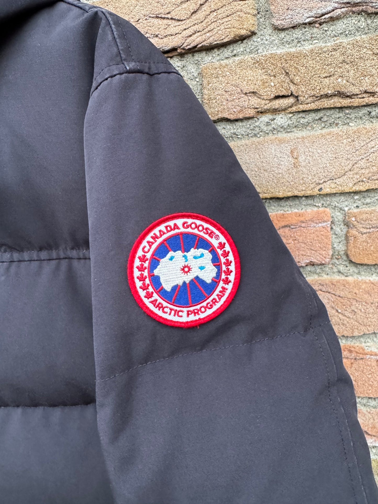 Canada Goose MacMillan Parka - L