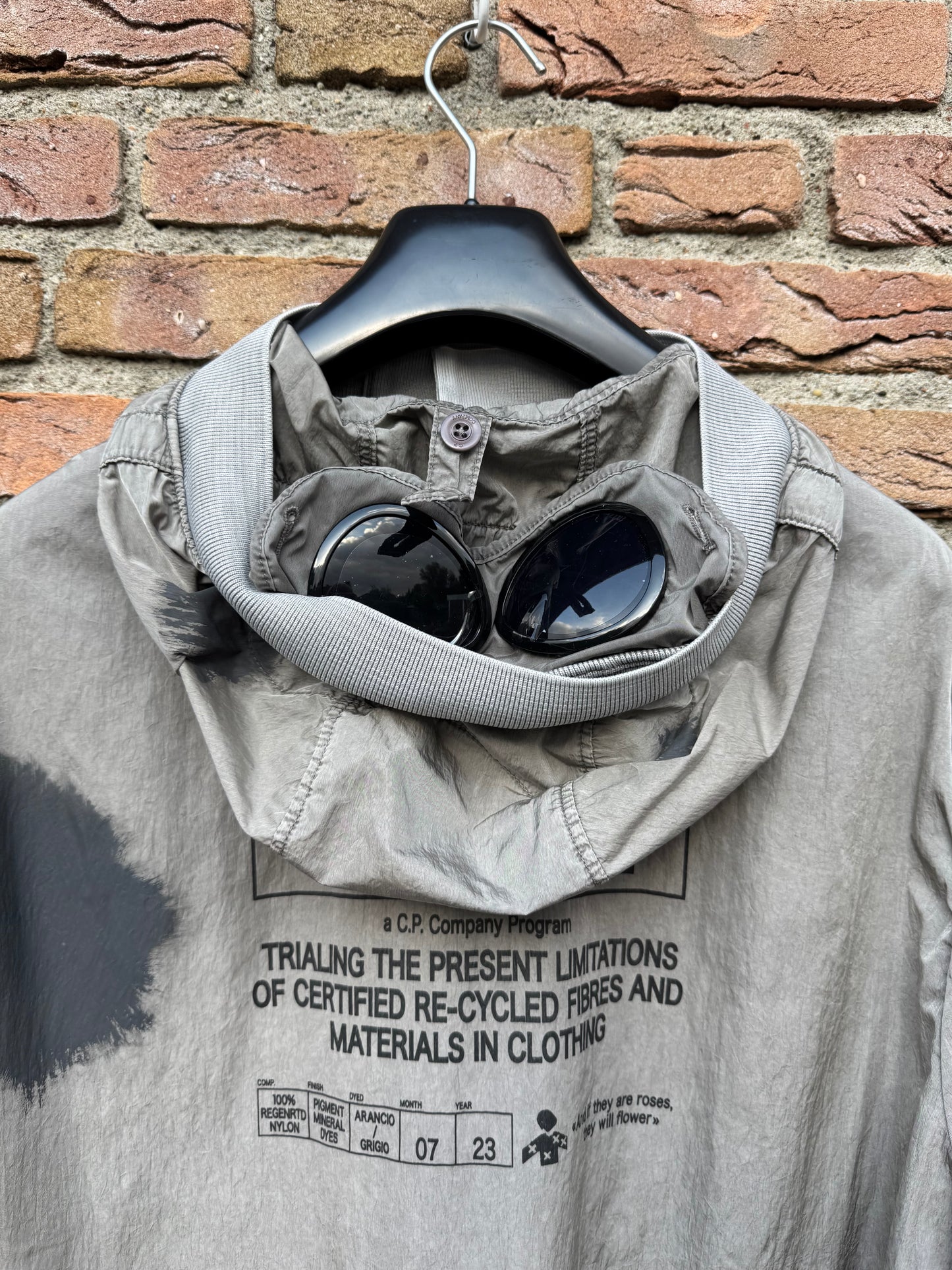 C.P. Company Eco Chrome-R Seed 2 Goggle Jacket - L