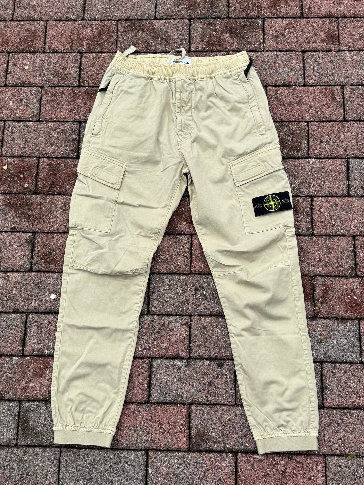 Stone Island Cargos - W32