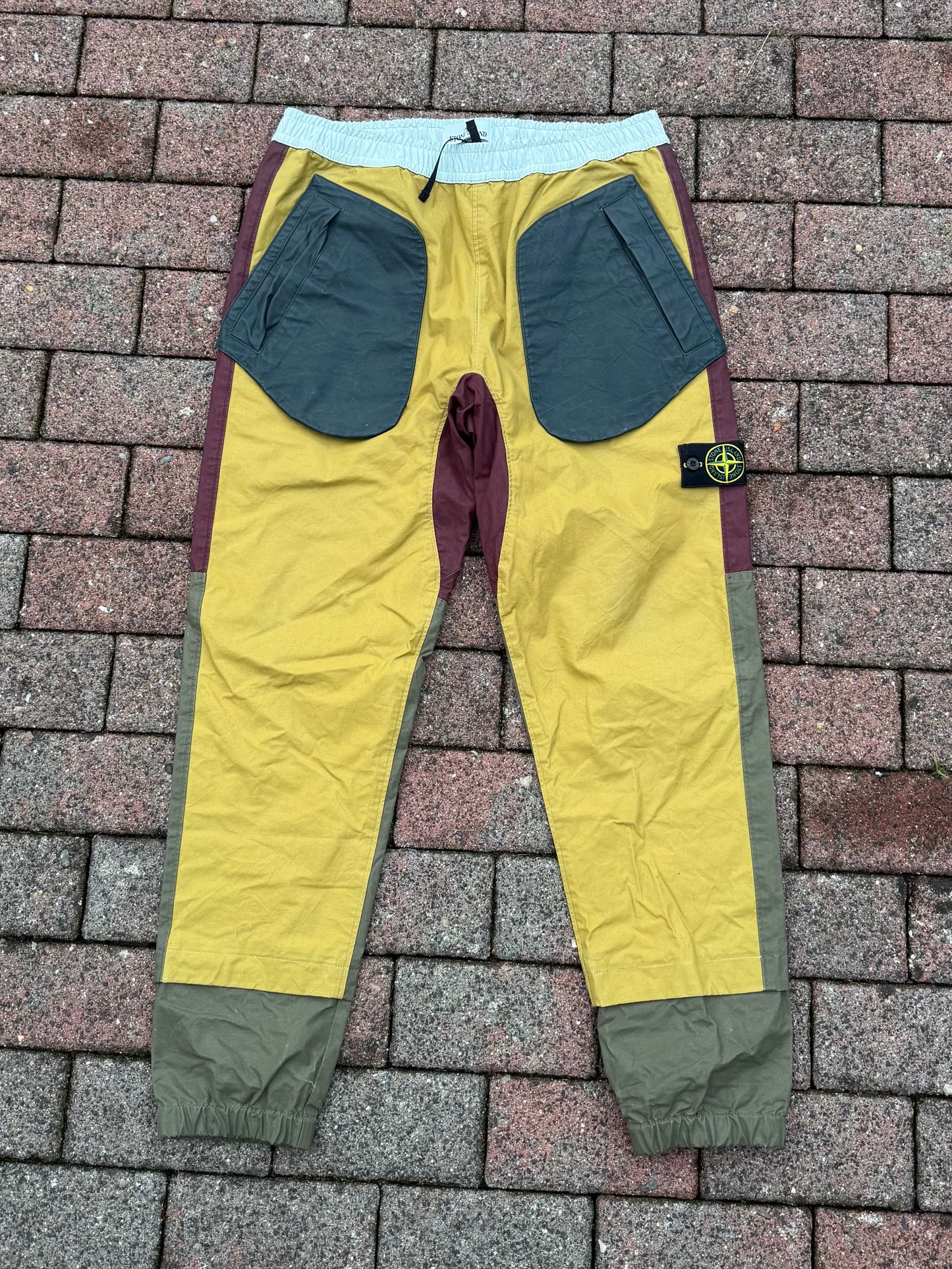 Stone Island Tela Placcata Bicolore Trousers - W33