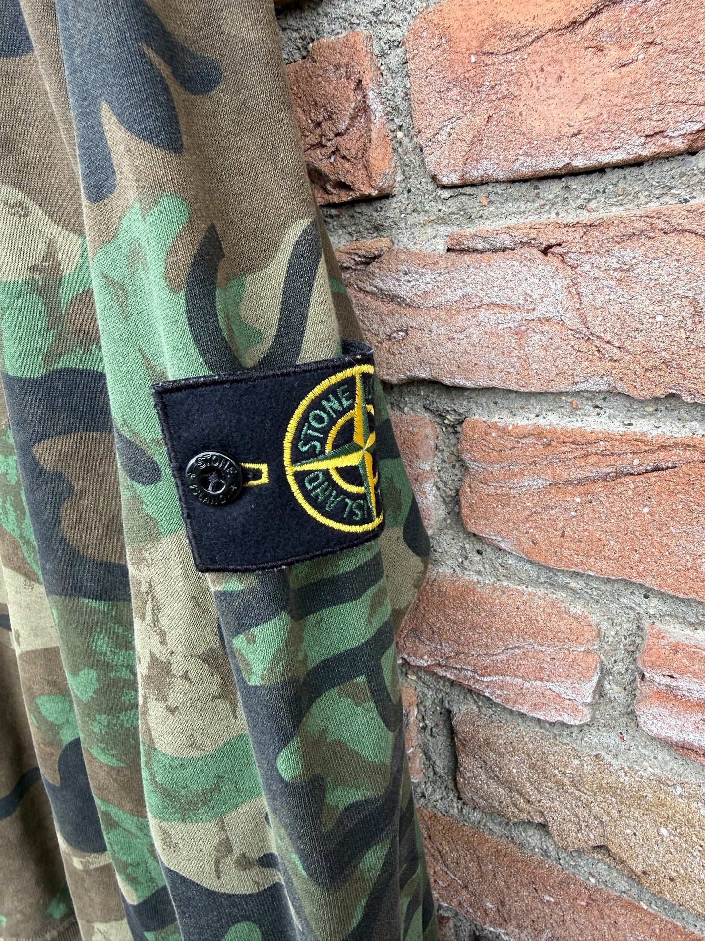 Stone Island x Supreme Camo Sweatshirt - L