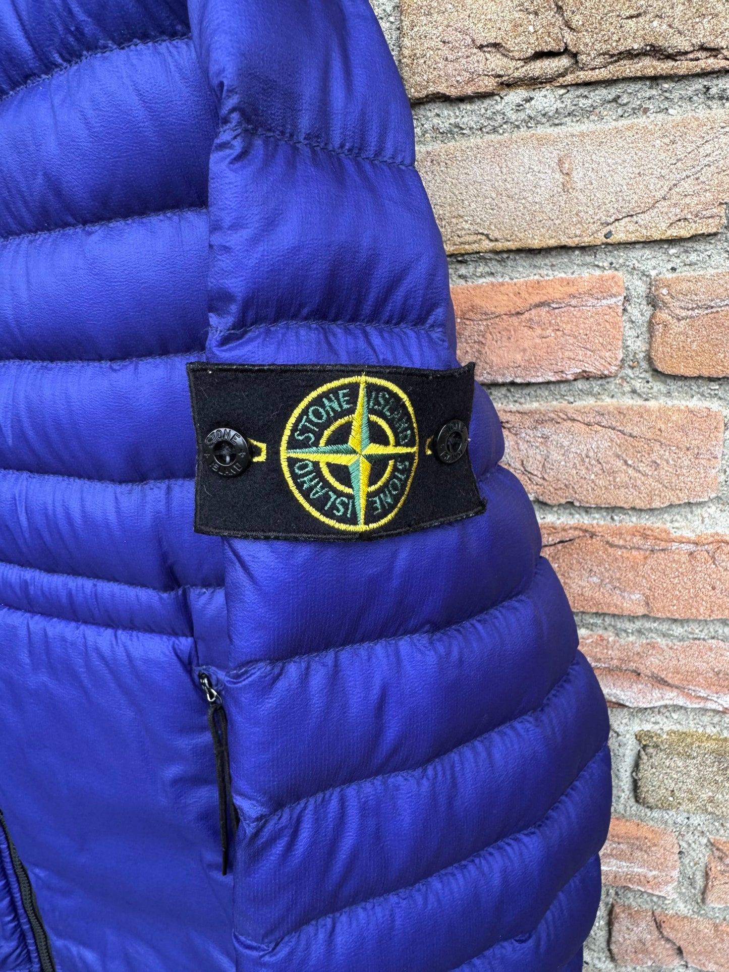 Stone Island Bio-Based Ripstop Nylon Down Jacket - M