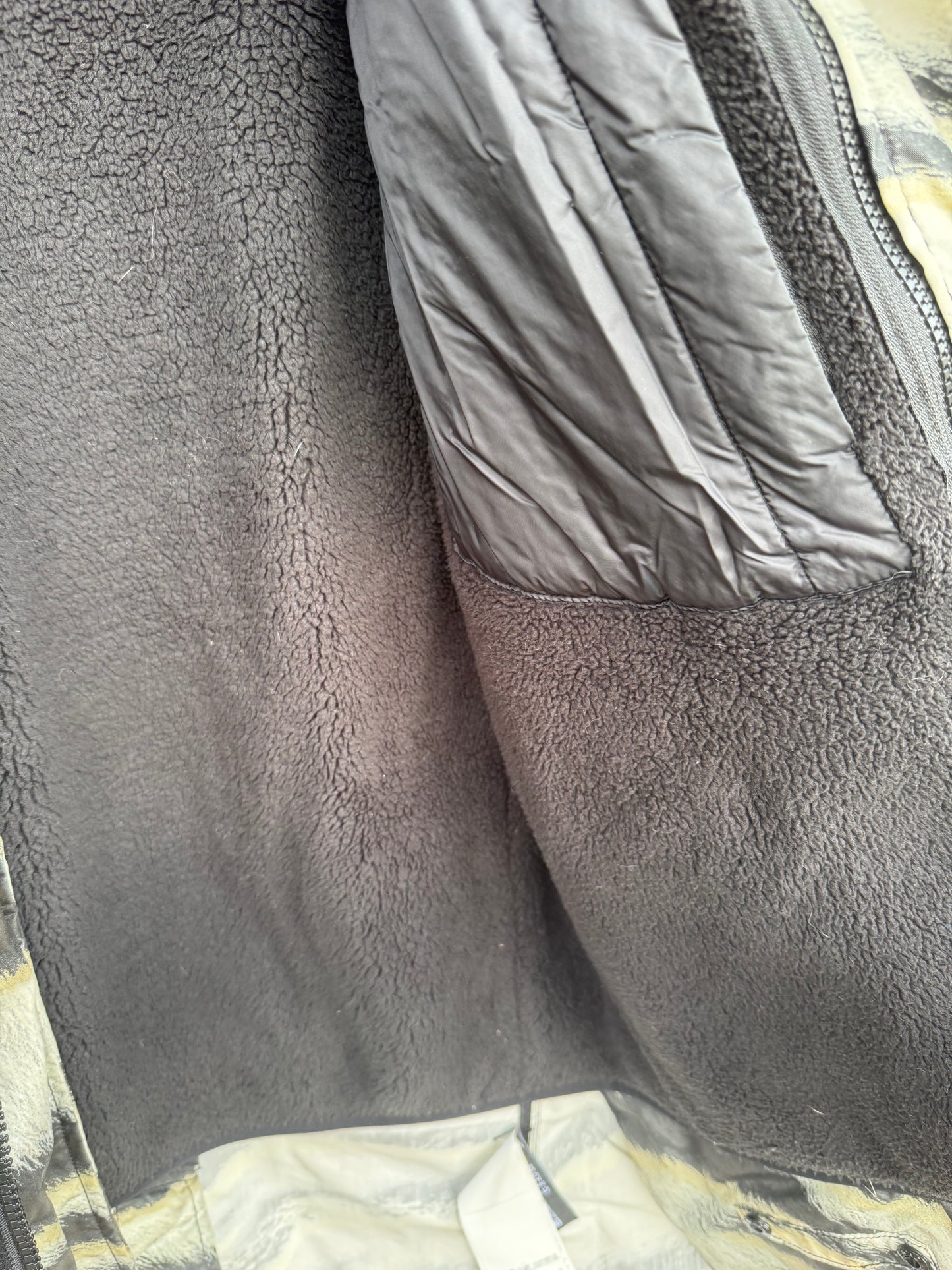 Stone Island White Tiger Camo 50 Fili Primaloft Jacket - M