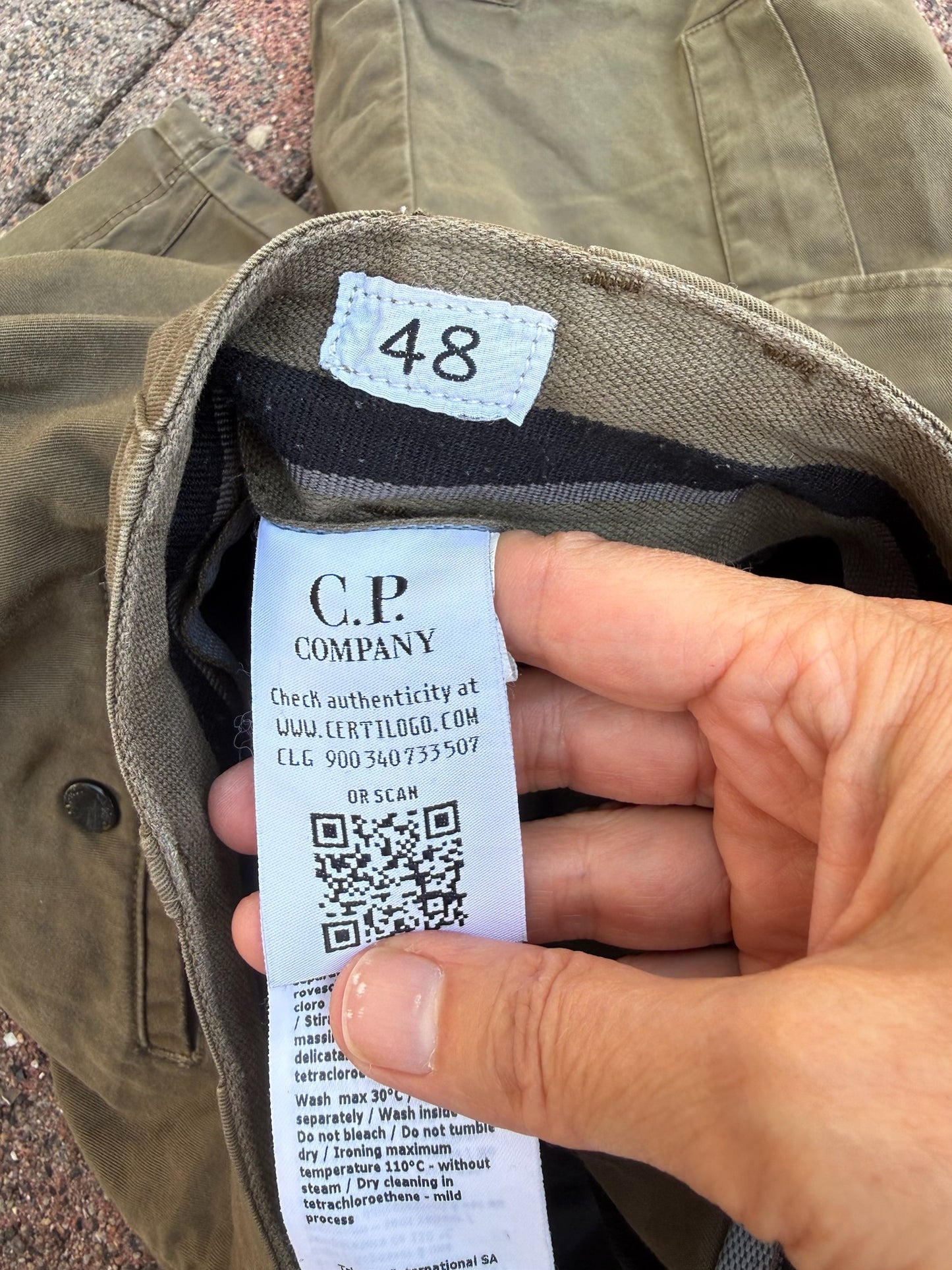 C.P. Company Cargo Shorts - M