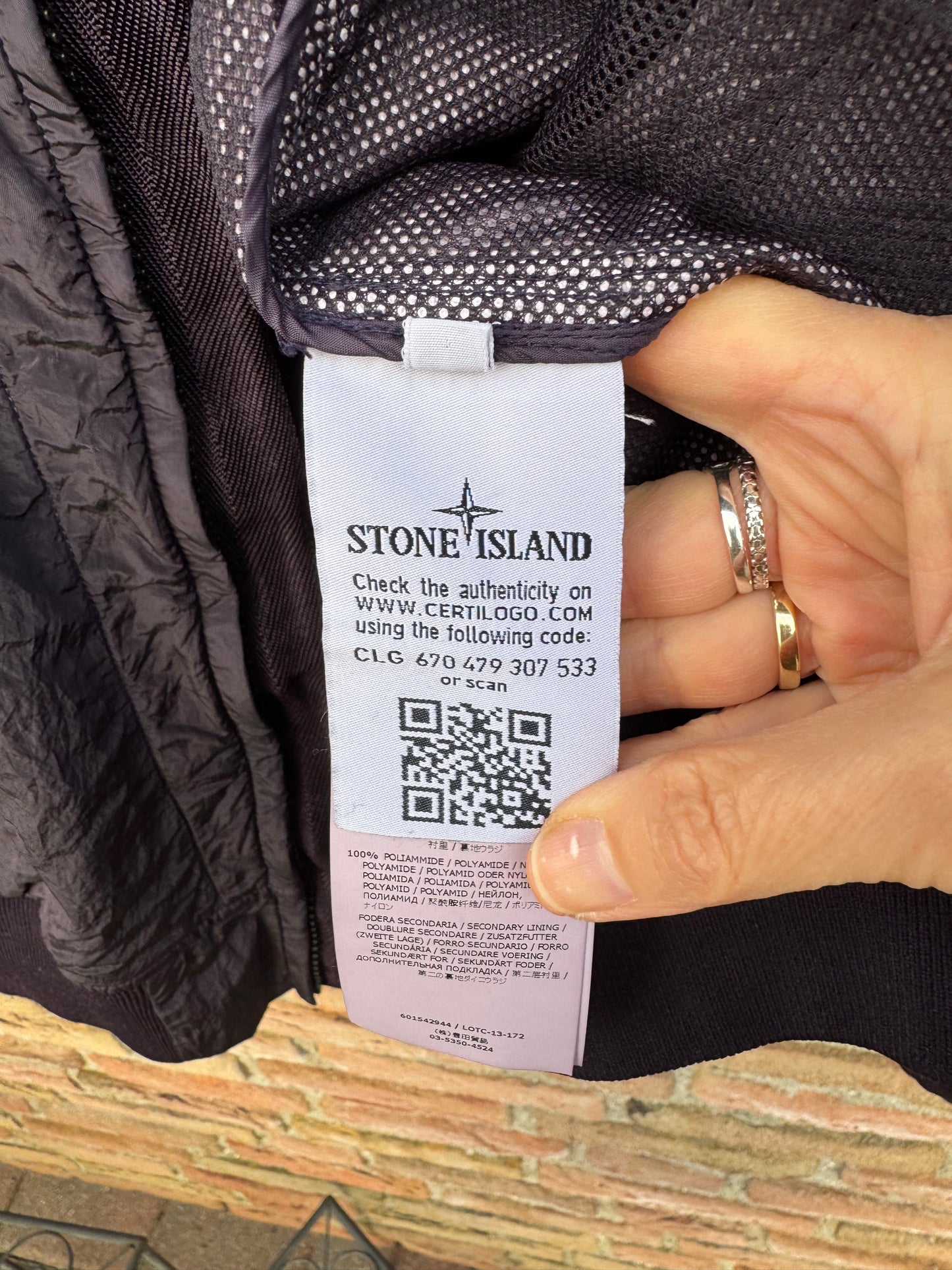 Stone Island Nylon Metal/Tyvek Shield Jacke - L