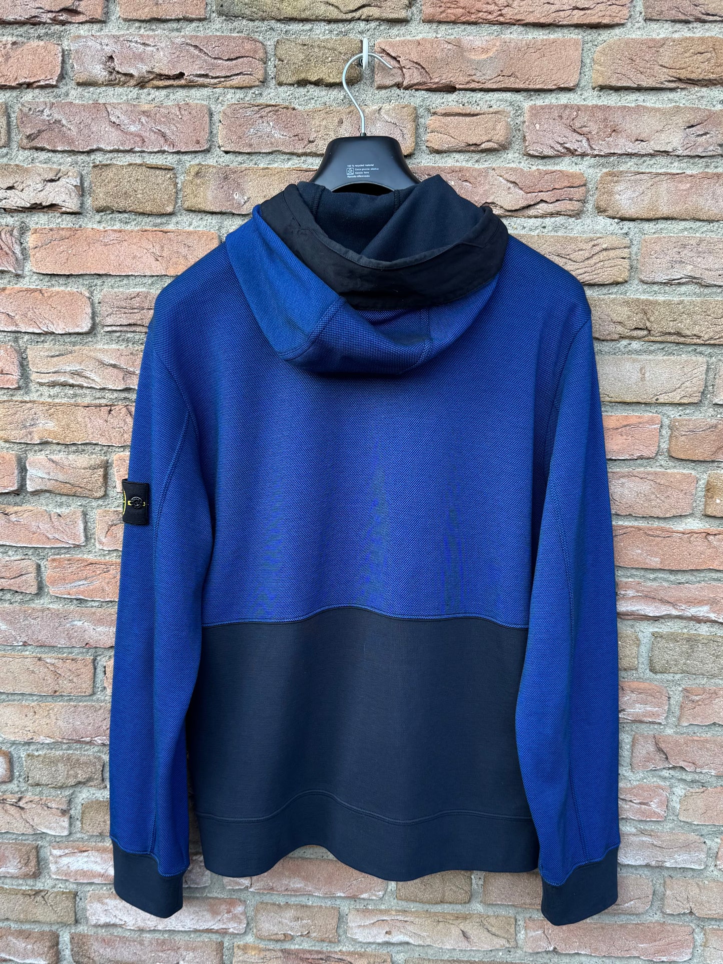 Stone Island Zipped Hoodie - XL