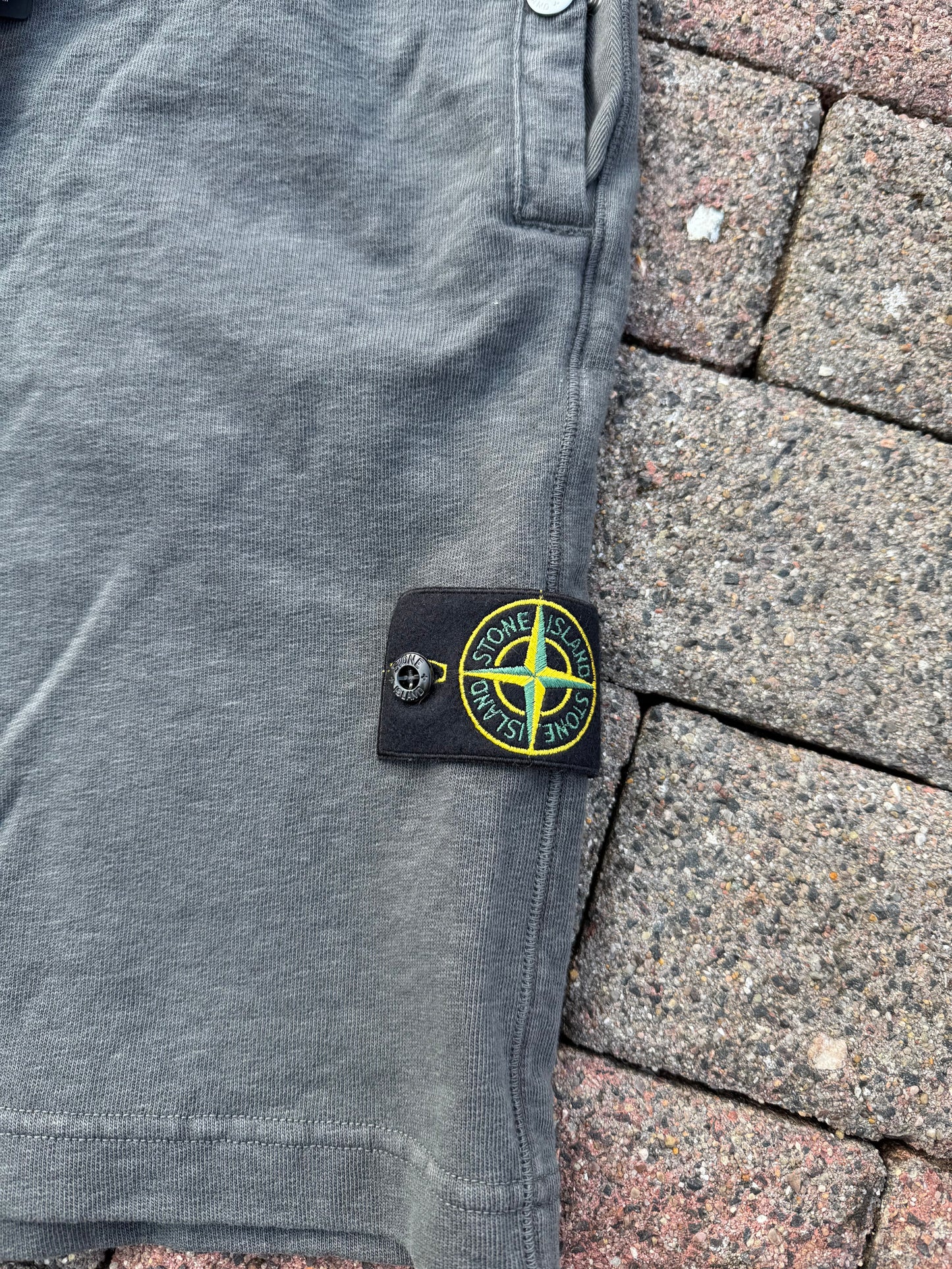 Stone Island Shorts - M