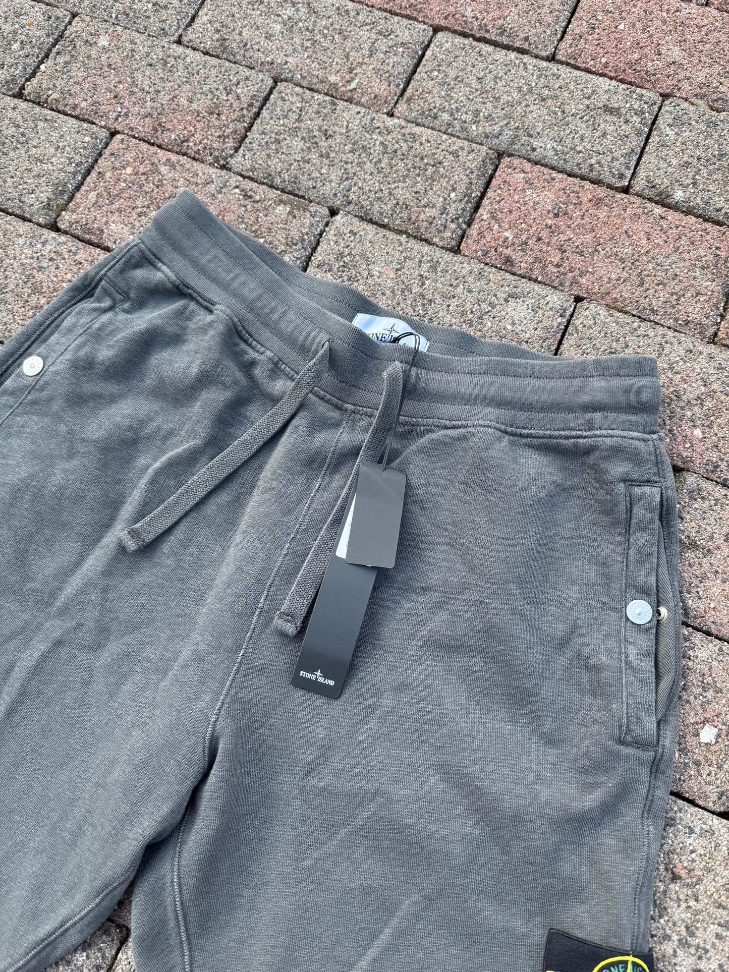 Stone Island Shorts - M