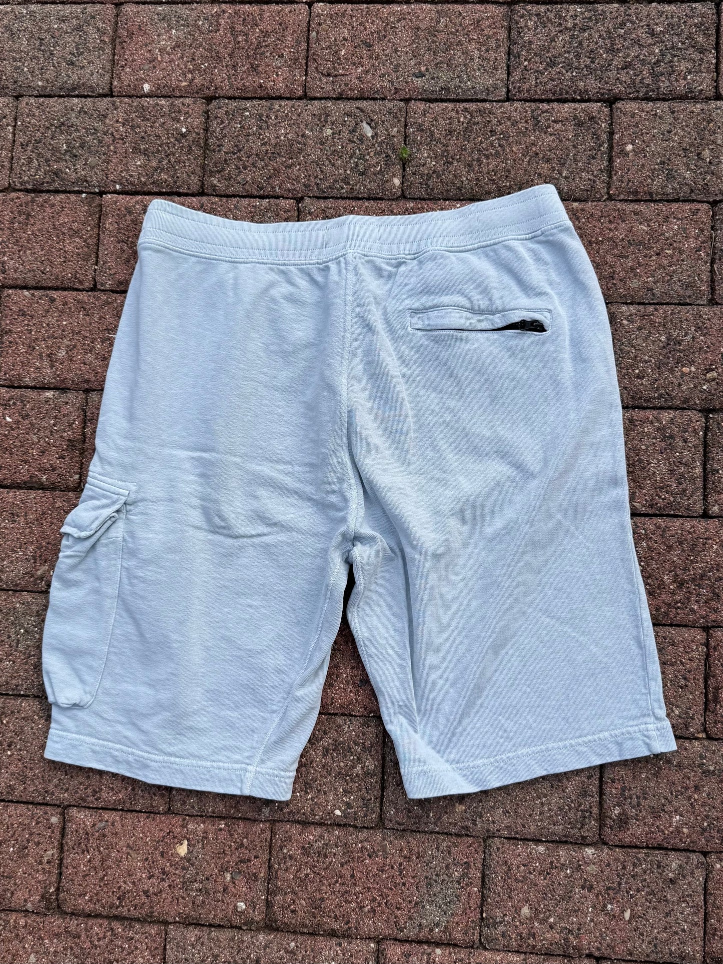Stone Island Shorts - L