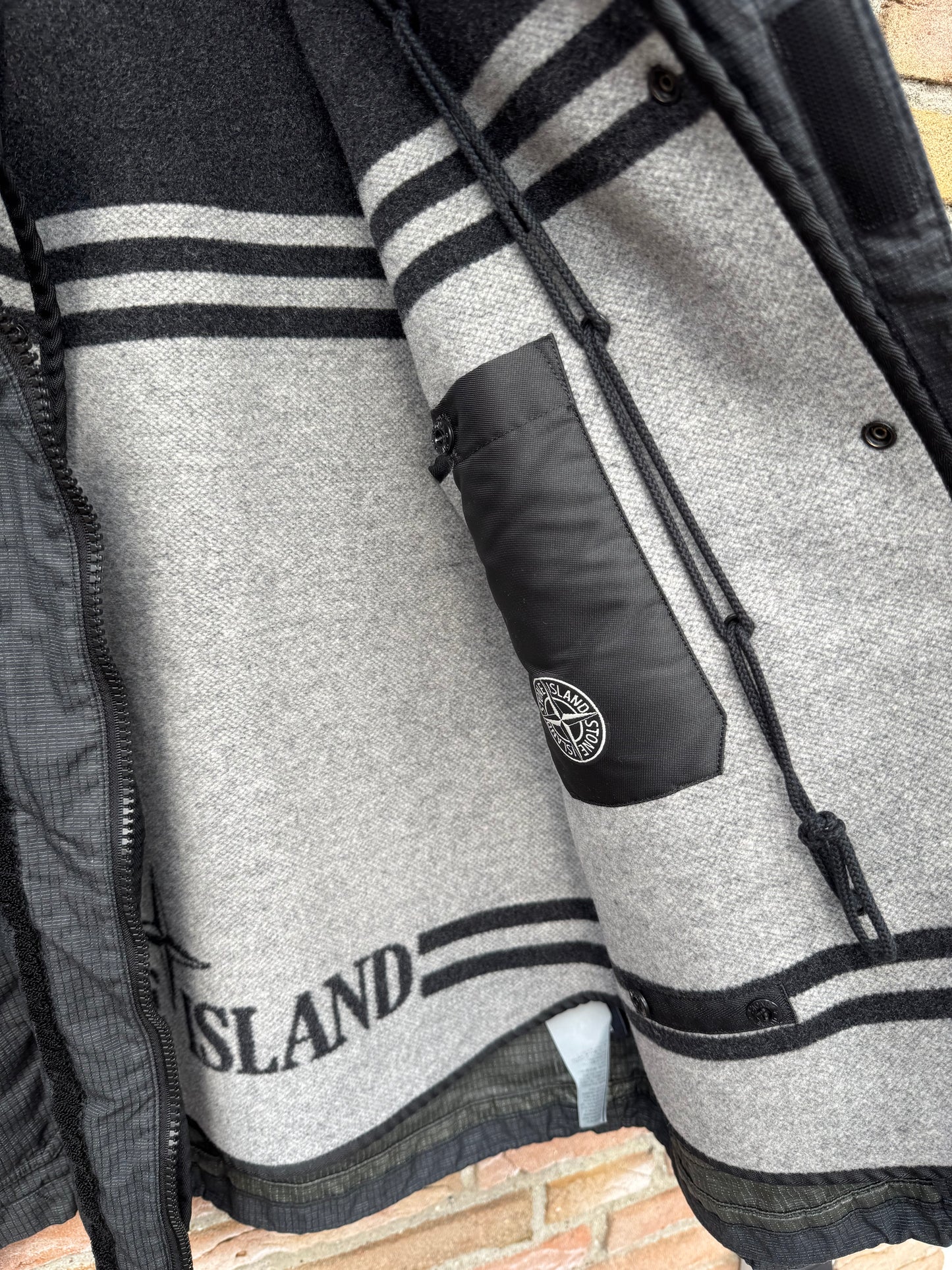 Stone Island Reflective Weave Ripstop-TC Jacket - L