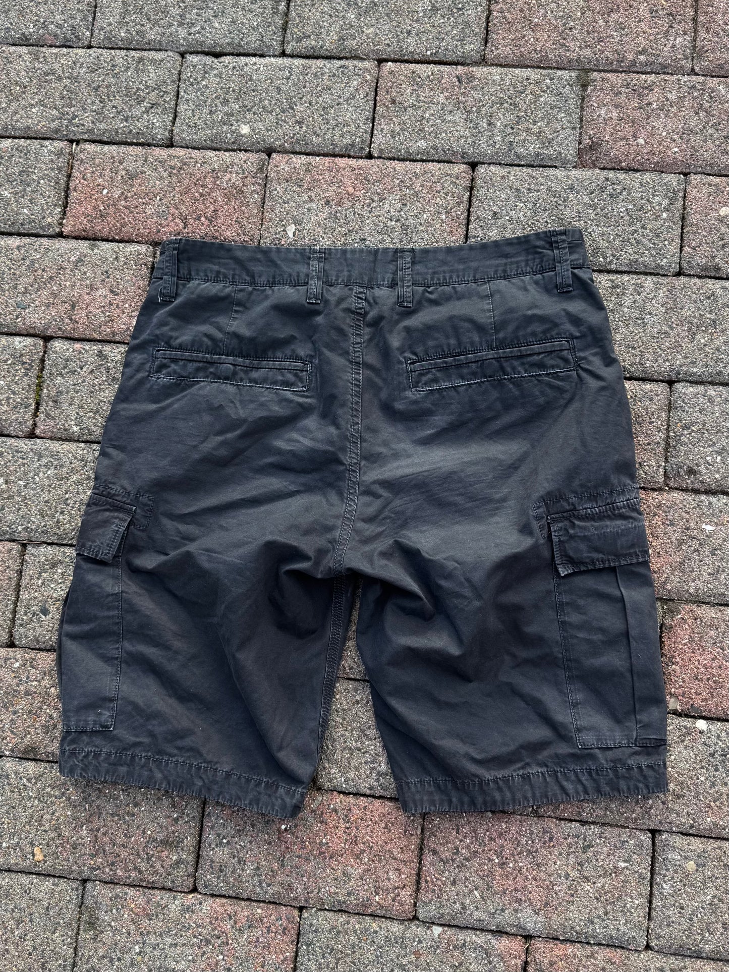 Stone Island Cargo Shorts - W31