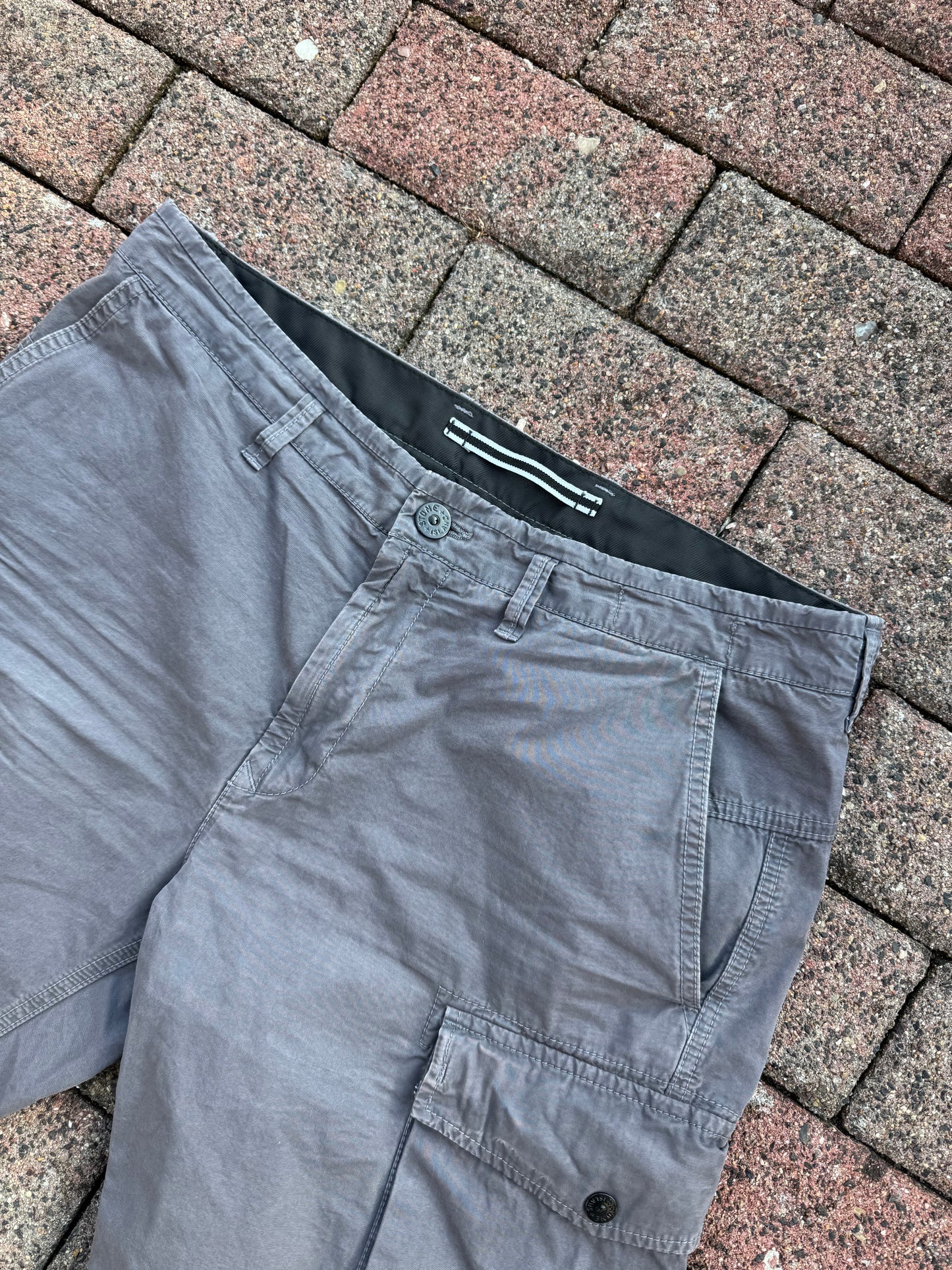 Stone Island Cargo Shorts - W33