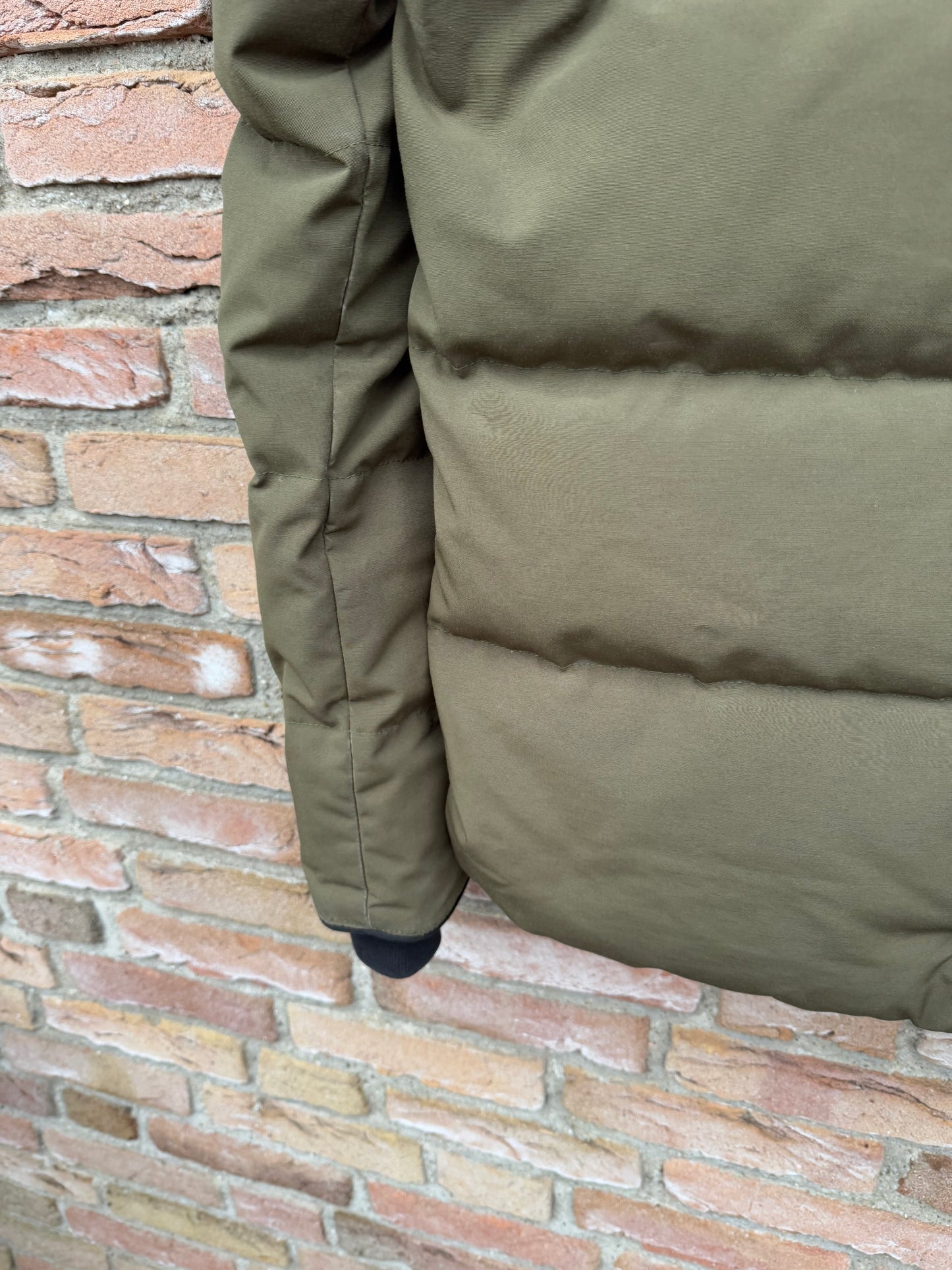 Canada Goose MacMillan Parka - M