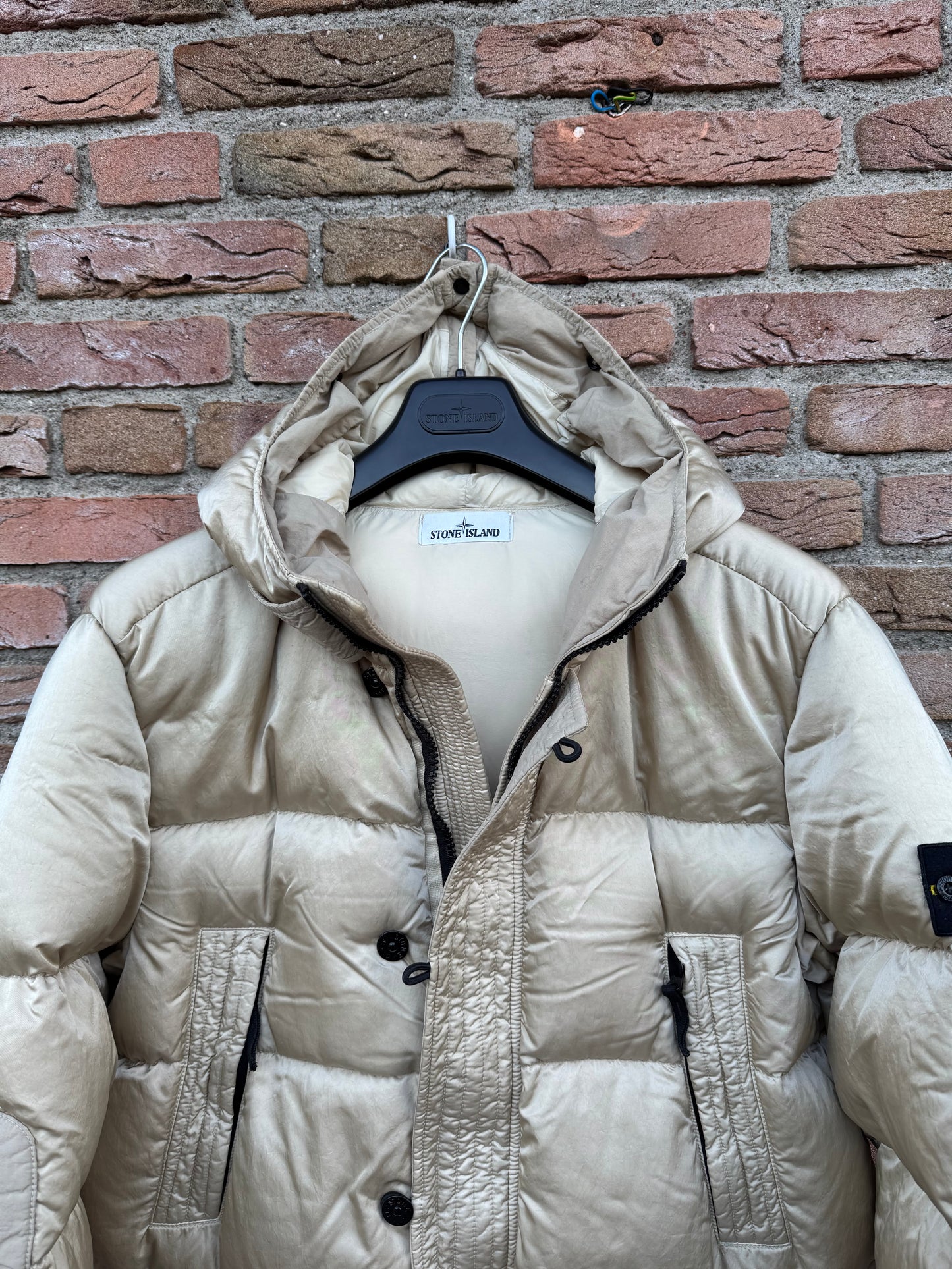 Stone Island Nylon Raso Daunenjacke - XL