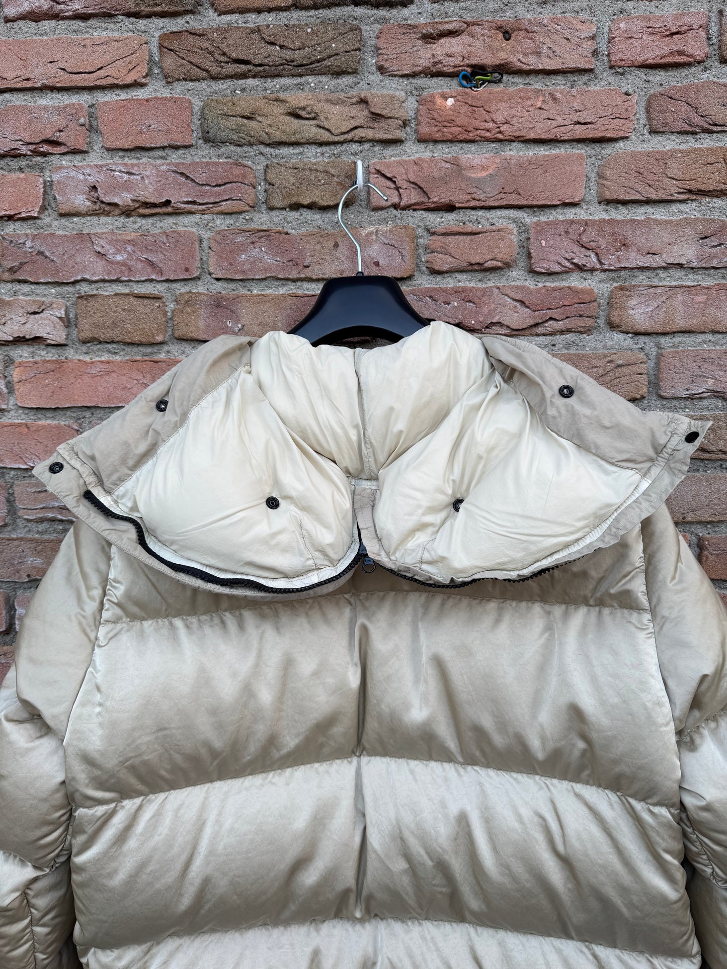 Stone Island Nylon Raso Daunenjacke - XL