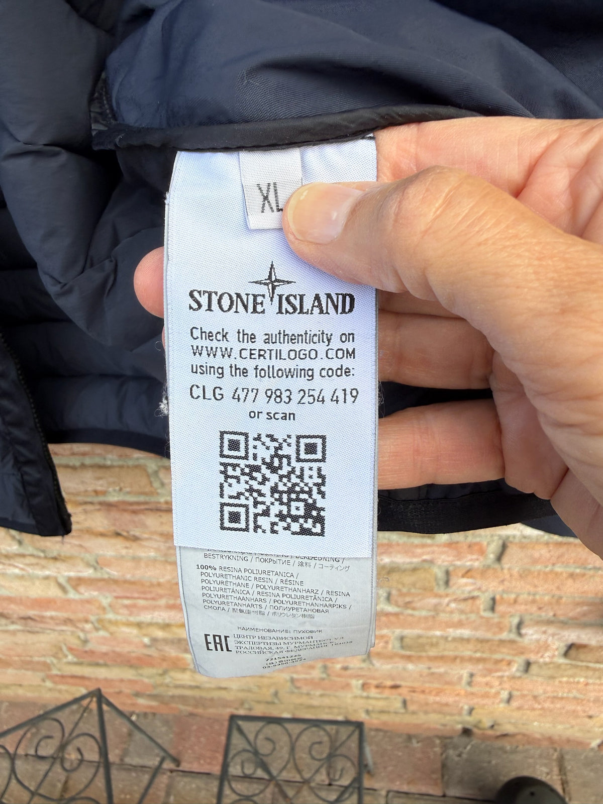 Stone Island Loom Woven Down Chambers Stretch Nylon-TC Jacket - XL