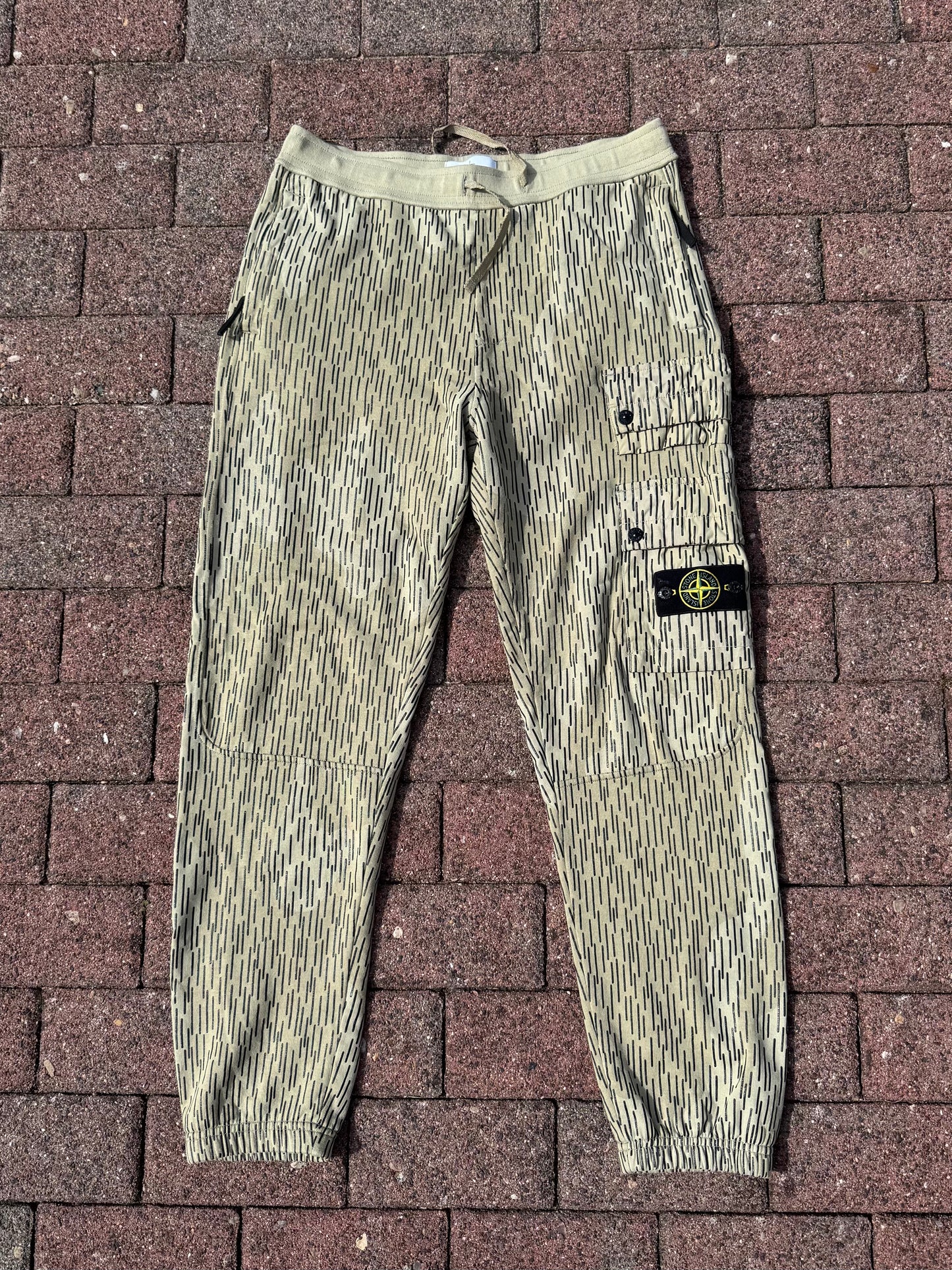 Stone Island Rain Camo Cargo Joggers - M