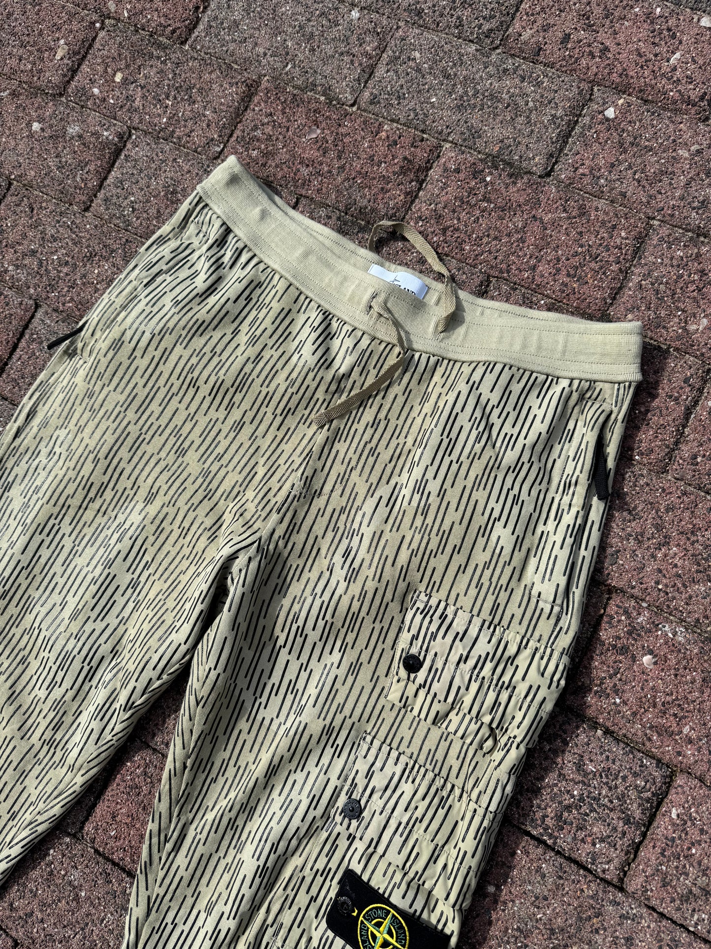 Stone Island Rain Camo Cargo Joggers - M