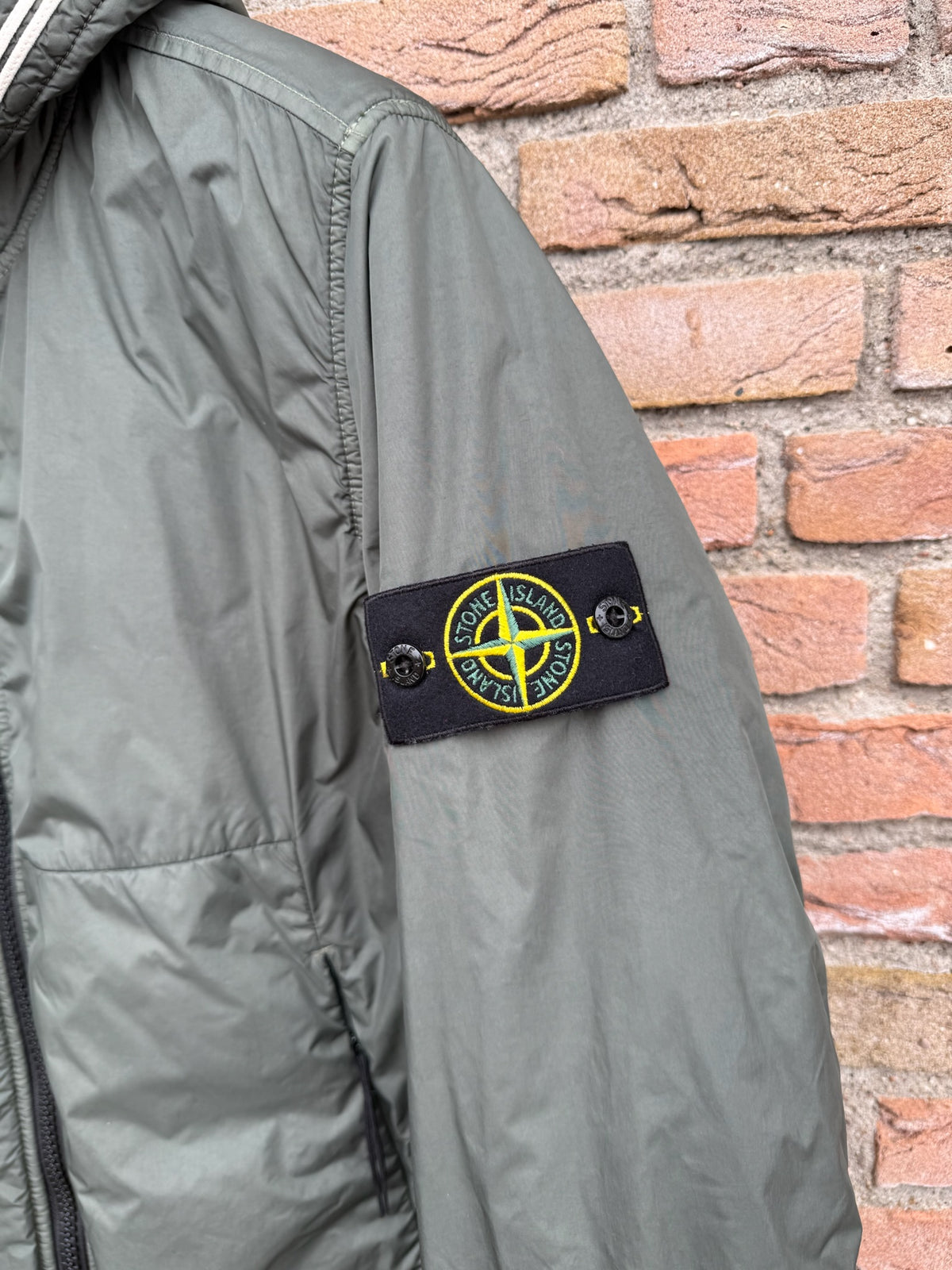 Stone Island Garment Dyed Crinkle Reps NY Primaloft Jacket - L