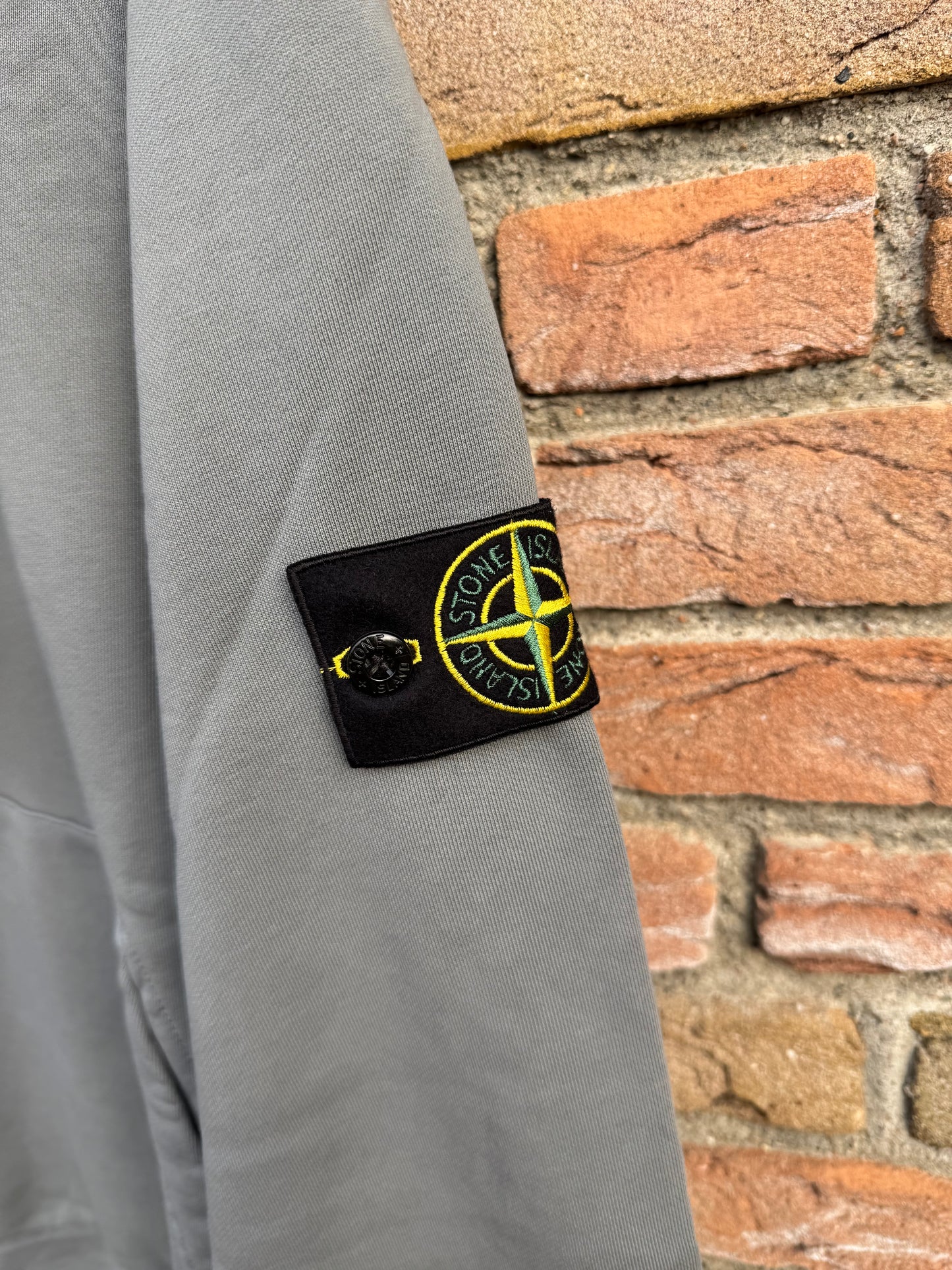Stone Island Hoodie - L