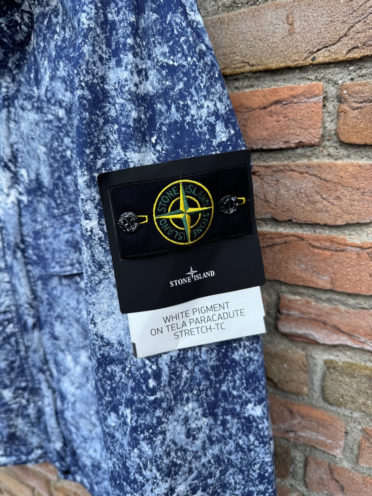 Stone Island White Pigment on Tela Paracadute Jacket - XL