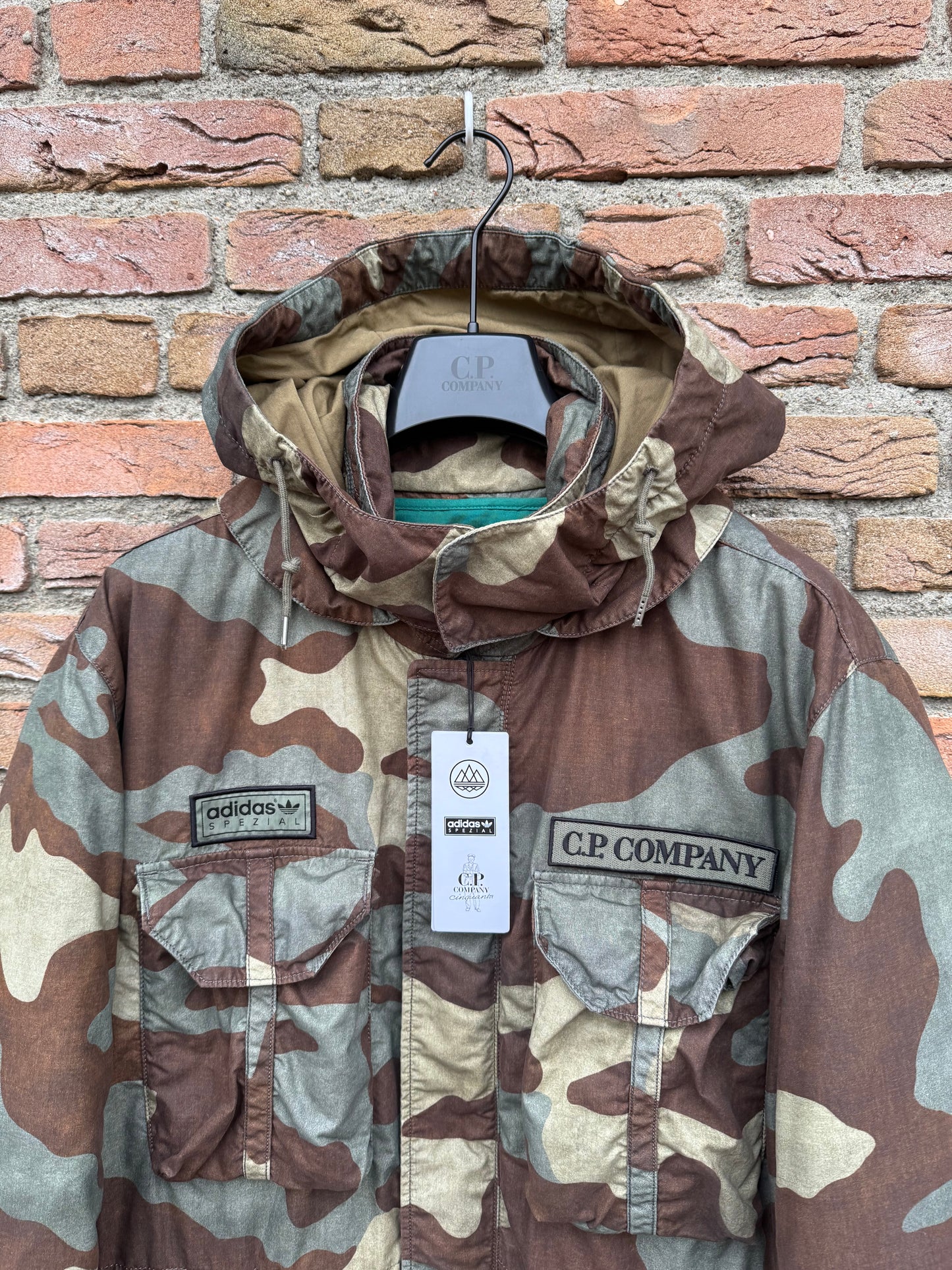 C.P. Company x Adidas Spezial Camo Jacke - L