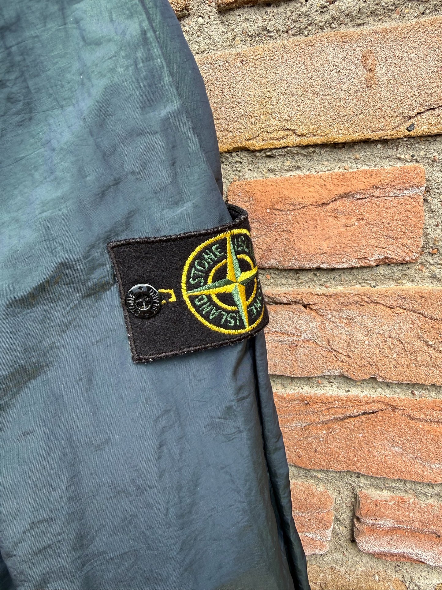 Stone Island Nylon Metal Watro Colour Weft Jacket - M