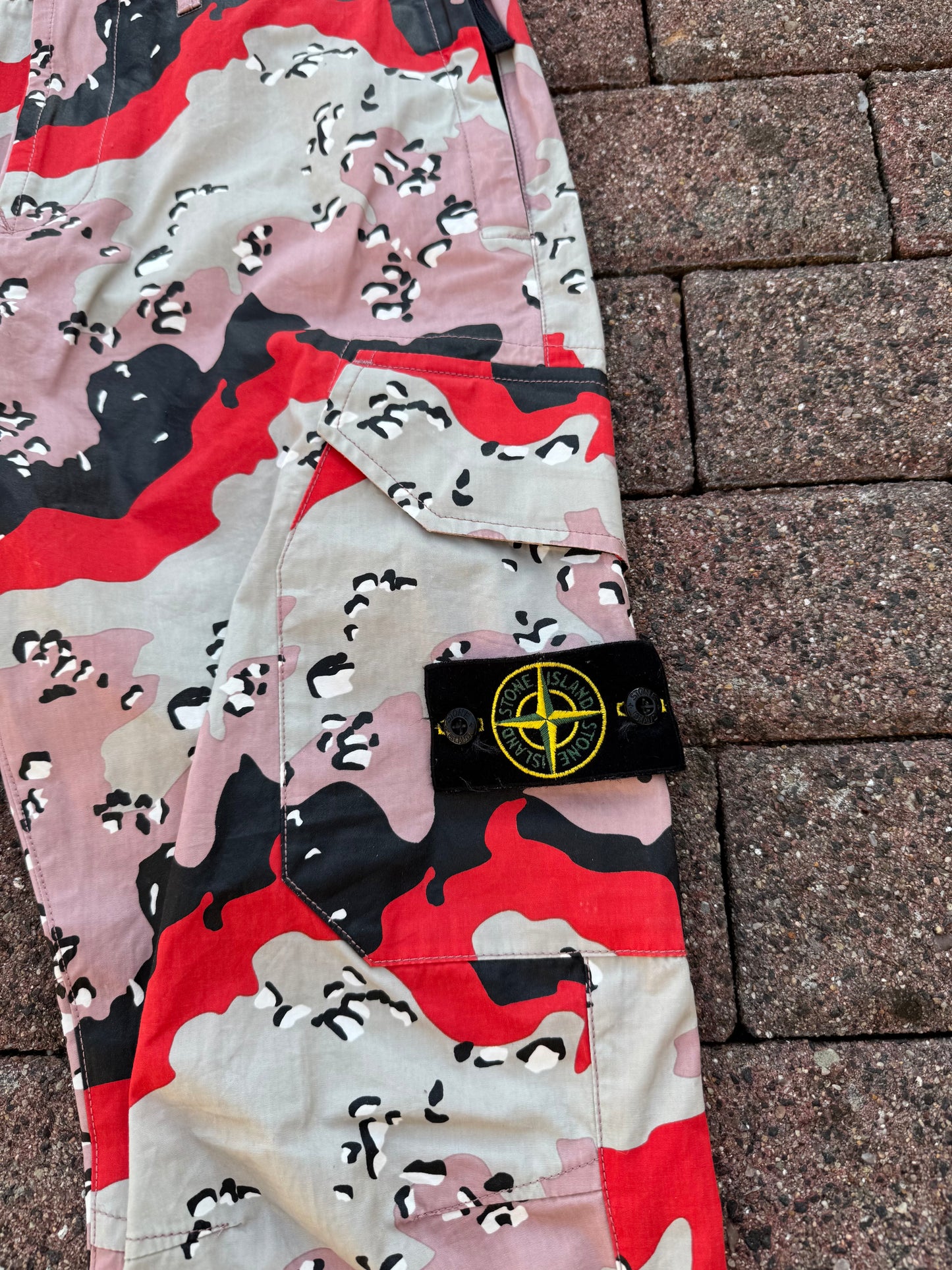 Stone Island Desert Camo Cargos - W30