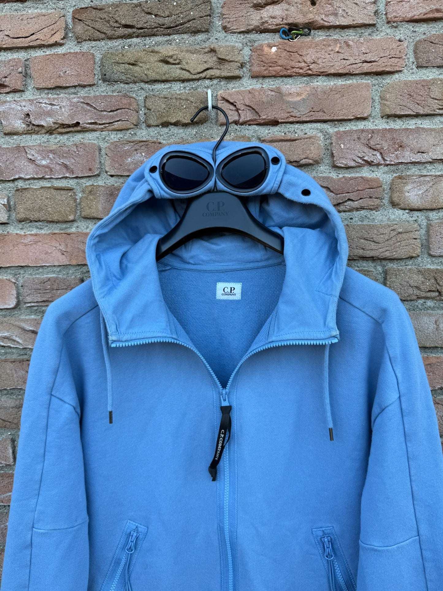 C.P. Company Goggle Zipped Hoodie - M