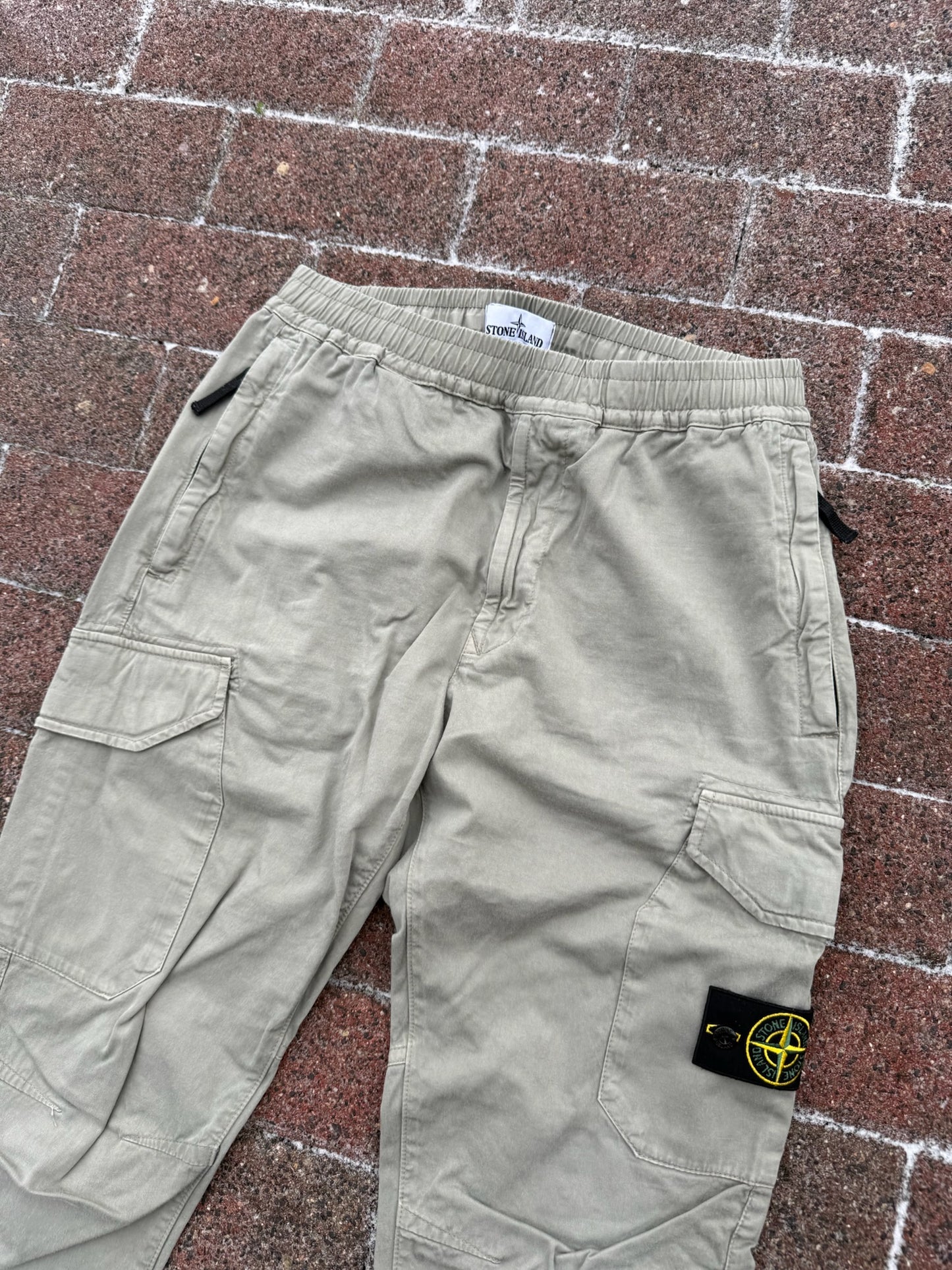 Stone Island Cargos - W32