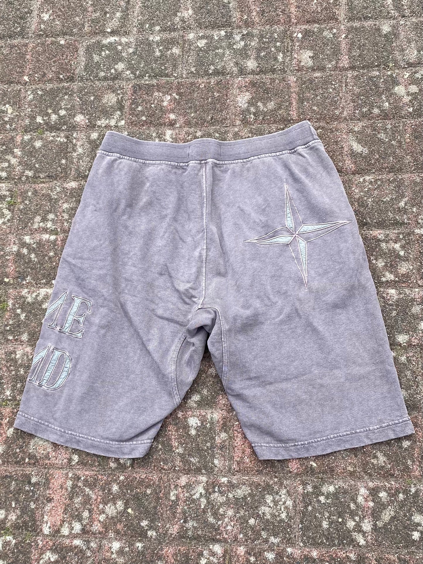 Stone Island Shorts - M