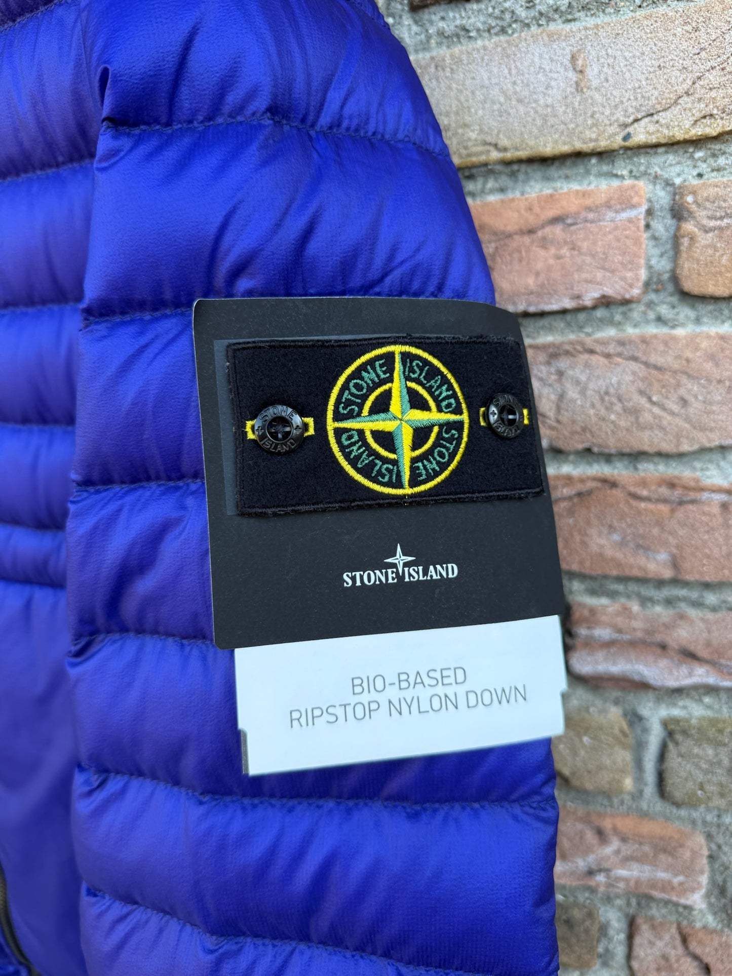 Stone Island Bio-Based Ripstop Nylon Down Jacket - L