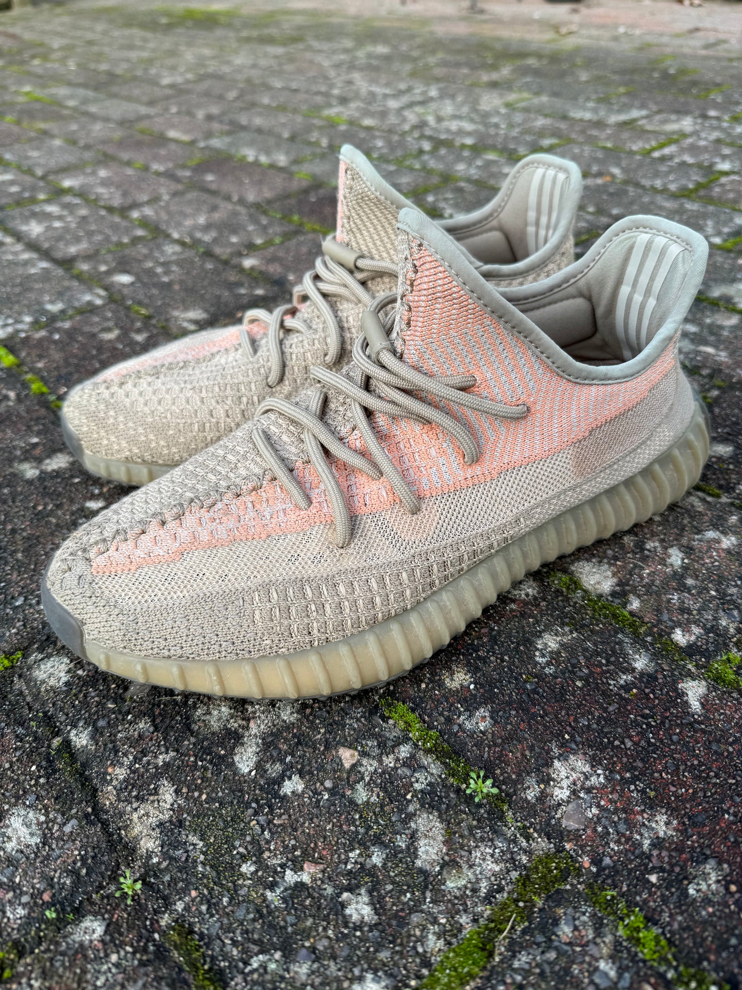 Adidas Yeezy Boost 350 V2 Taupe Schuhe - 44,5