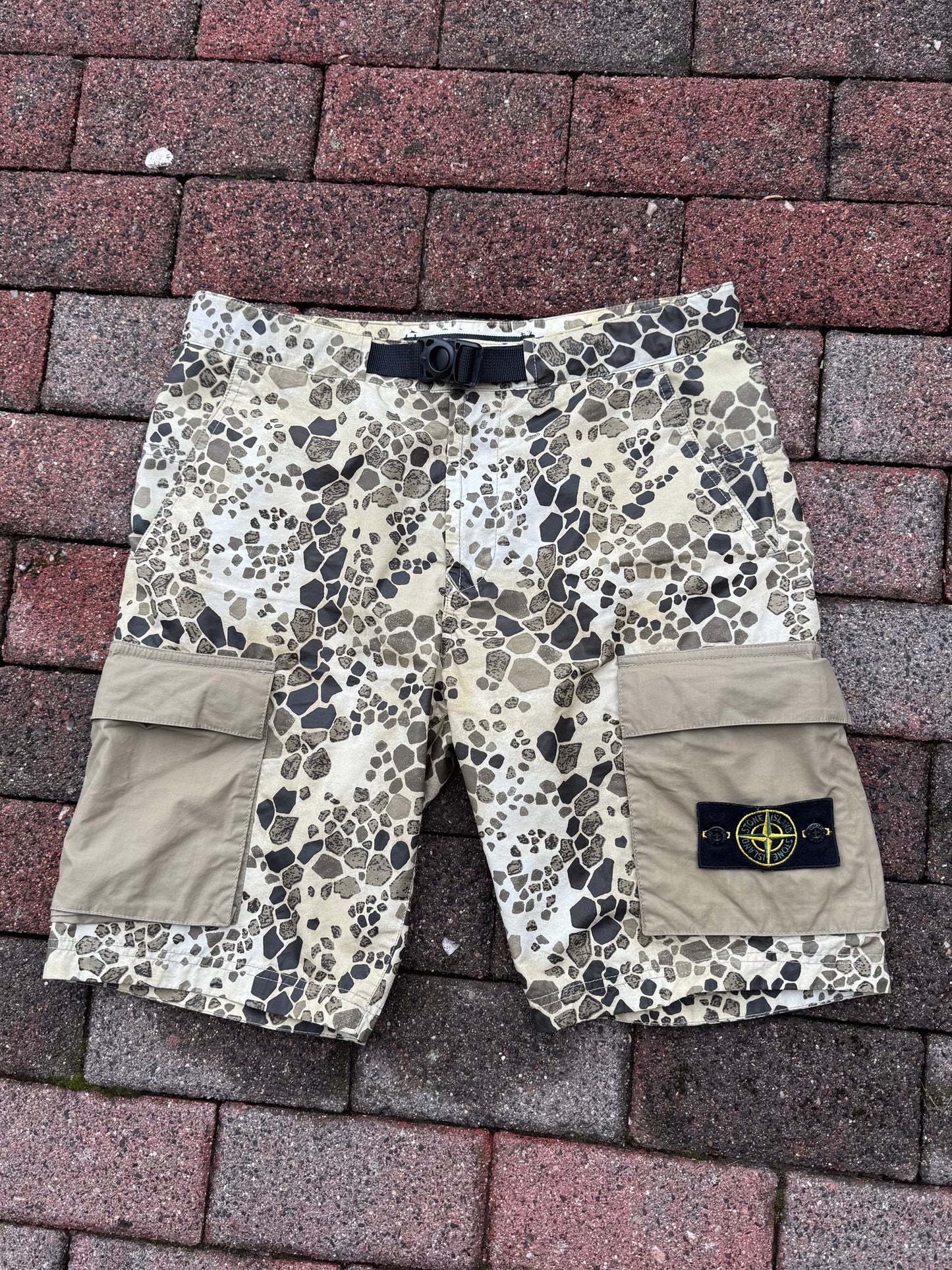 Stone Island Alligator Camo Cargo Shorts - W31