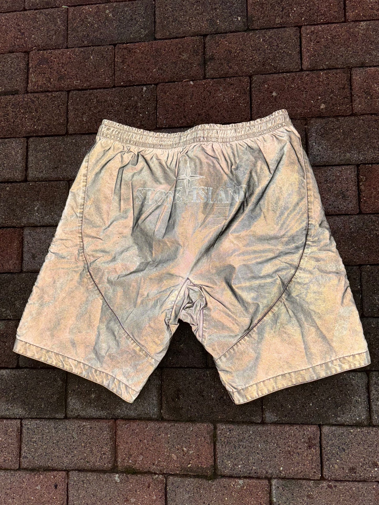Stone Island Plated Reflective Dust Shorts - W36