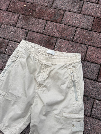 Stone Island Ghost Cargo Shorts - W32