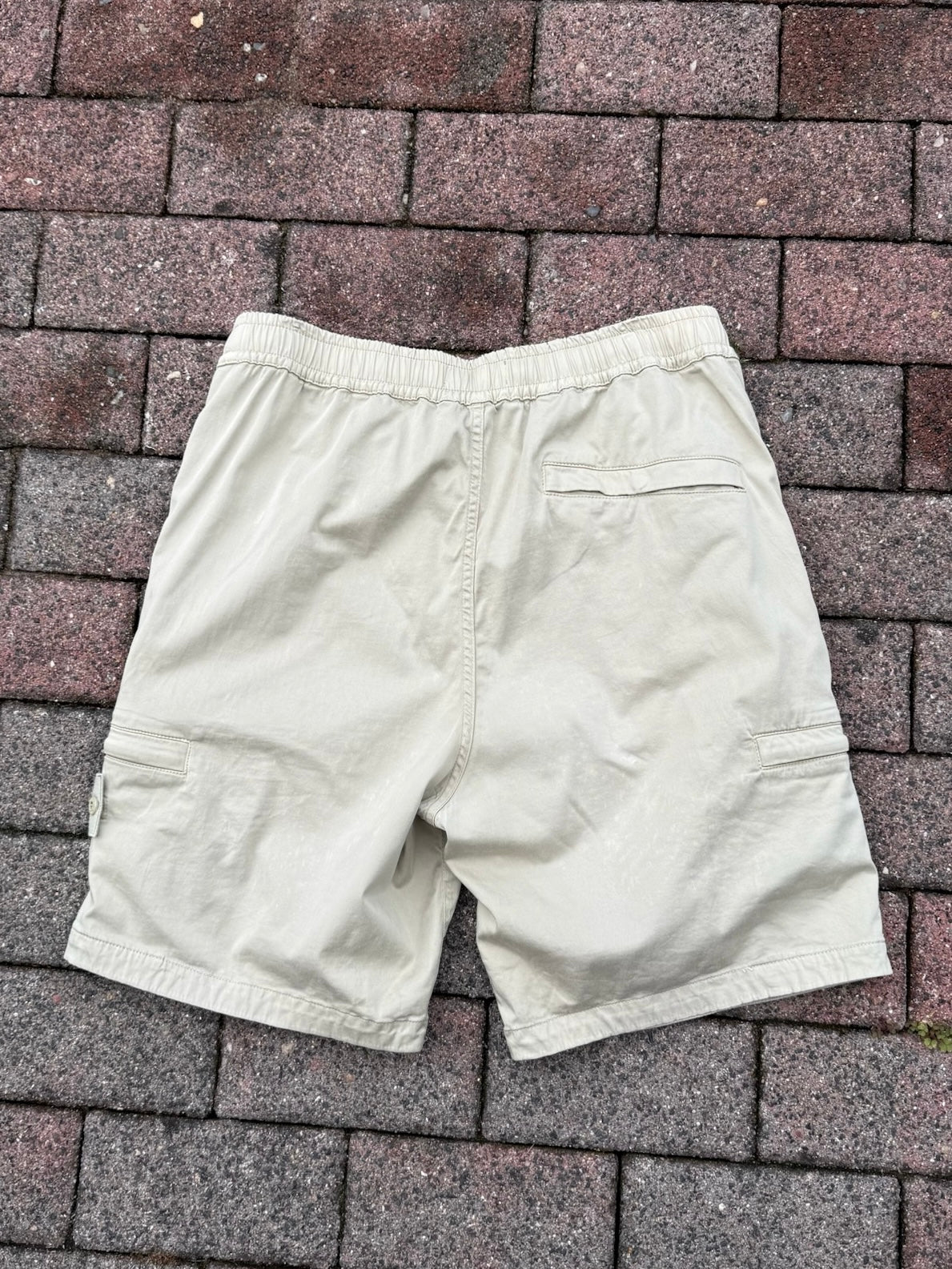 Stone Island Ghost Cargo Shorts - W32
