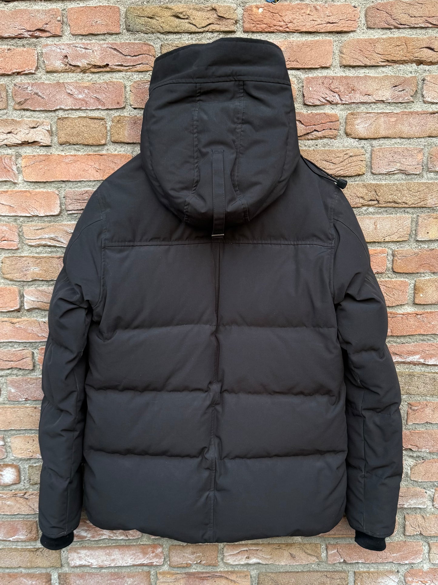 Canada Goose MacMillan Parka - M