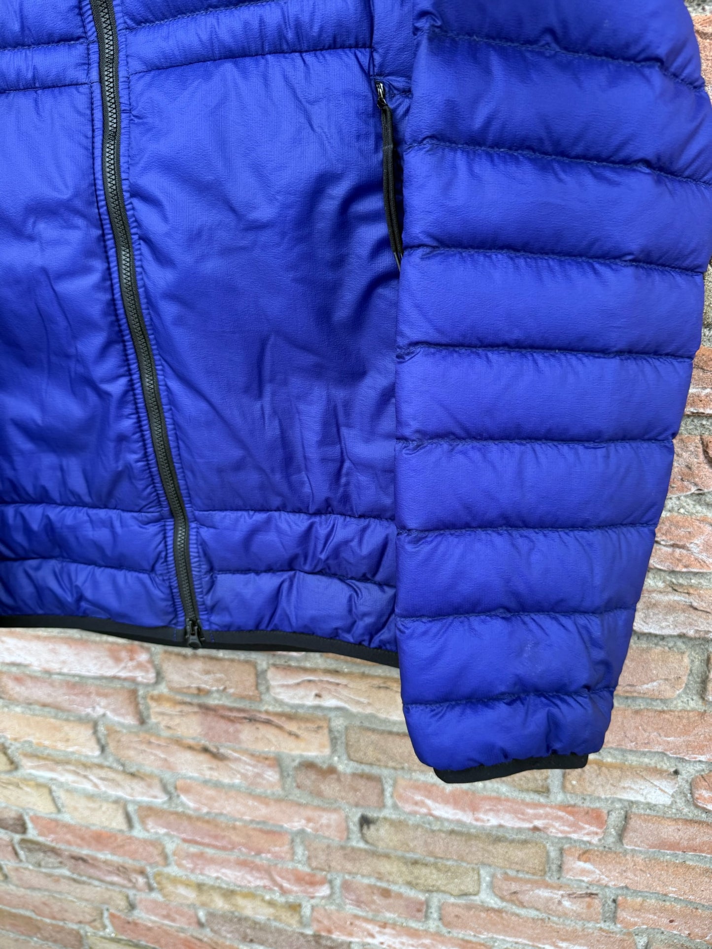 Stone Island Bio-Based Ripstop Nylon Down Jacket - M