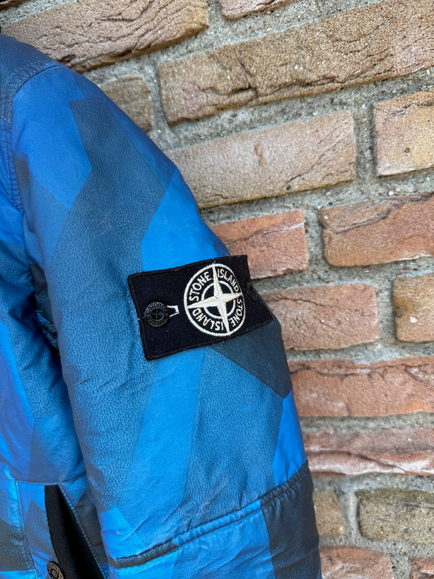 Stone Island Reflective Camouflage Jacket - M