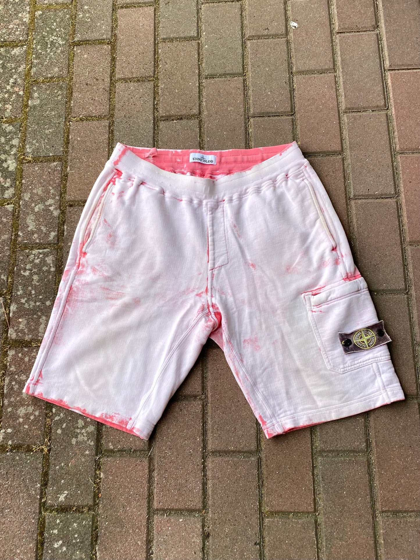 Stone Island Hand Corrosion Shorts - L