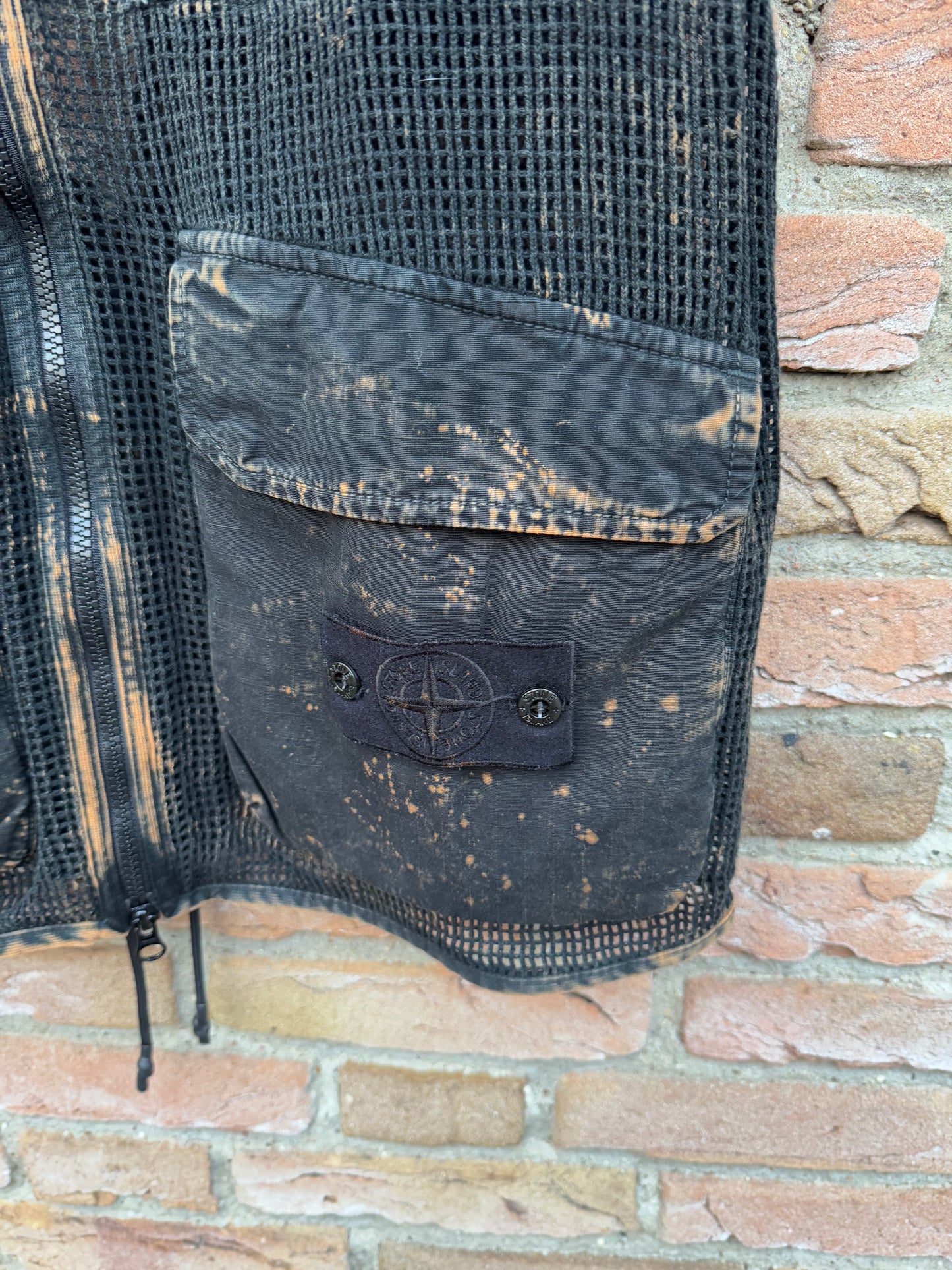 Stone Island Ripstop + Cotton Mesh Off-Dye OVD Gilet - M