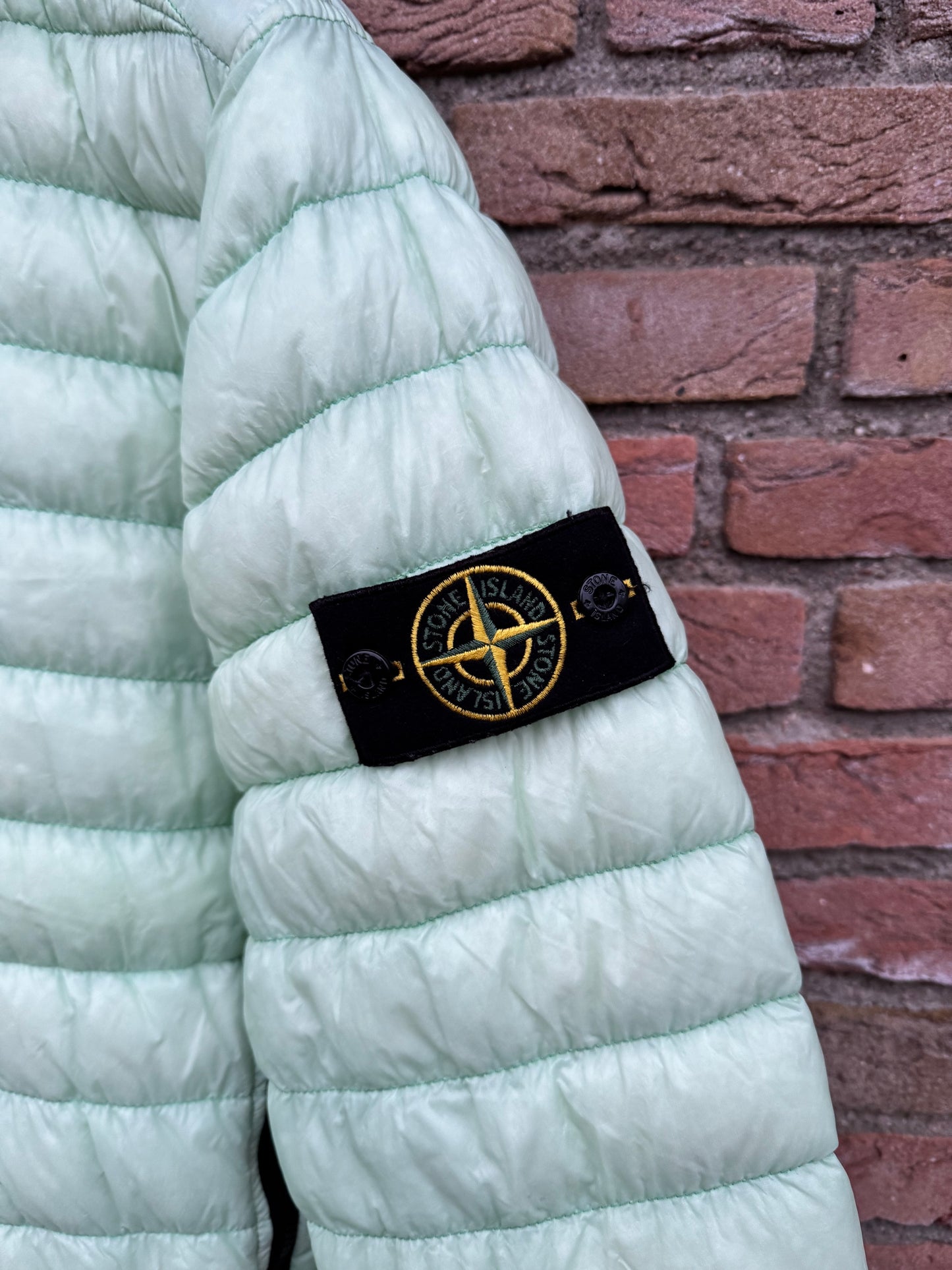 Stone Island Micro Yarn Daunenjacke - L