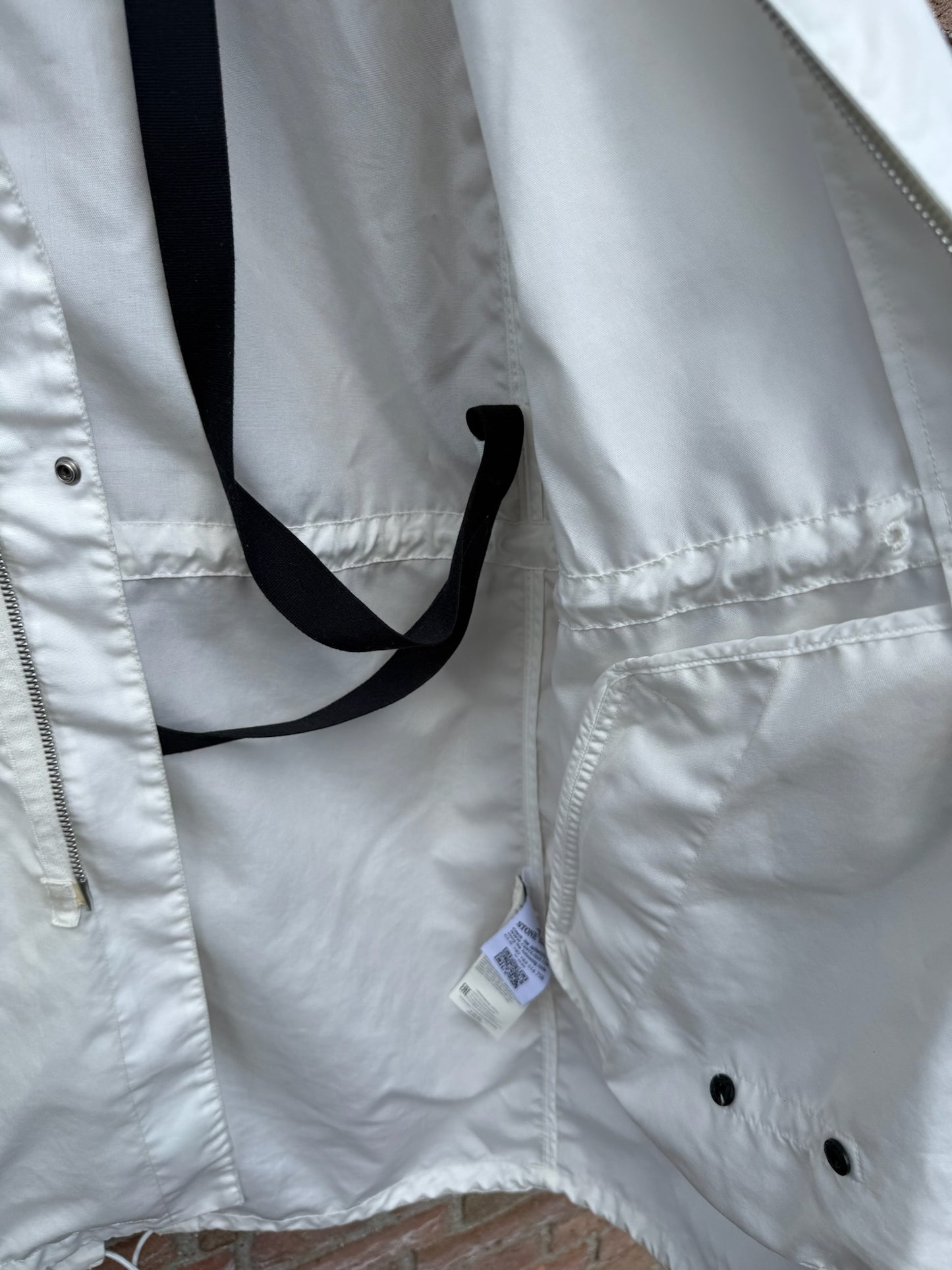 Stone Island Shadow Project Hollowcore Poly Light Jacket - M
