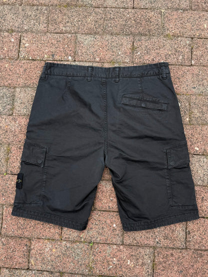 Stone Island Cargo Shorts - W32